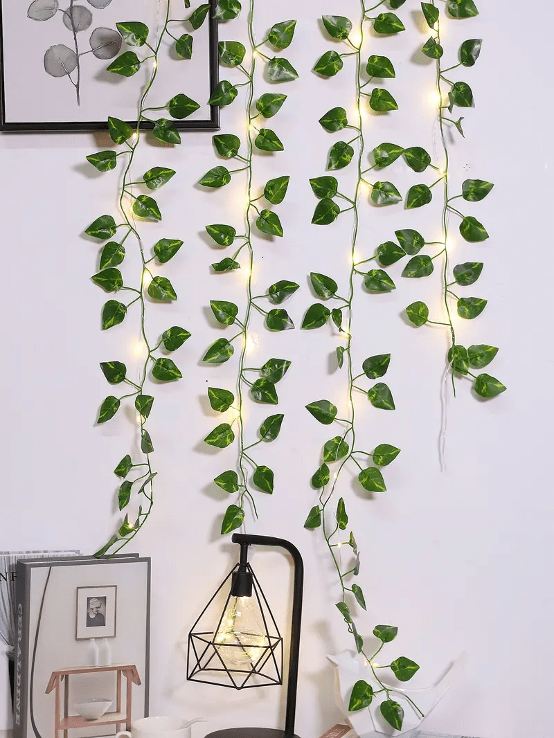 2m/6.56ft 20 LED Green Leaf String Lights Garden Lights, New Year Decorations String Lights, Wedding Thanksgiving Christmas Decoration String Lights (Batteries Not Included)