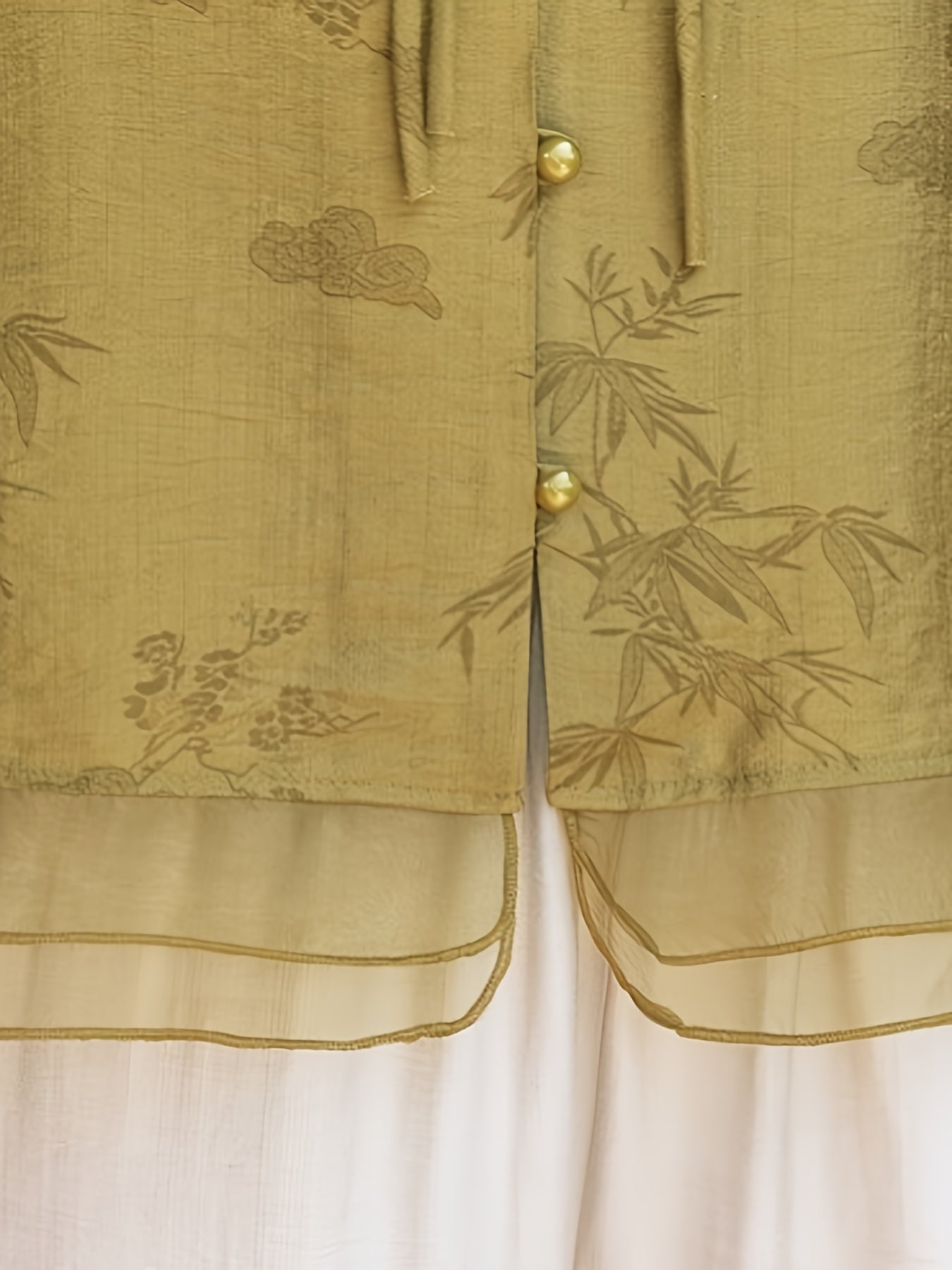 Women'S Elegant Summer Blouse with Floral Pattern - Short Sleeve, Mandarin Collar, Loose Fit, Light Olive Green, Perfect for Casual Attire, Casual Attire Blouse | Floral Pattern Top | Mandarin Collar Shirt