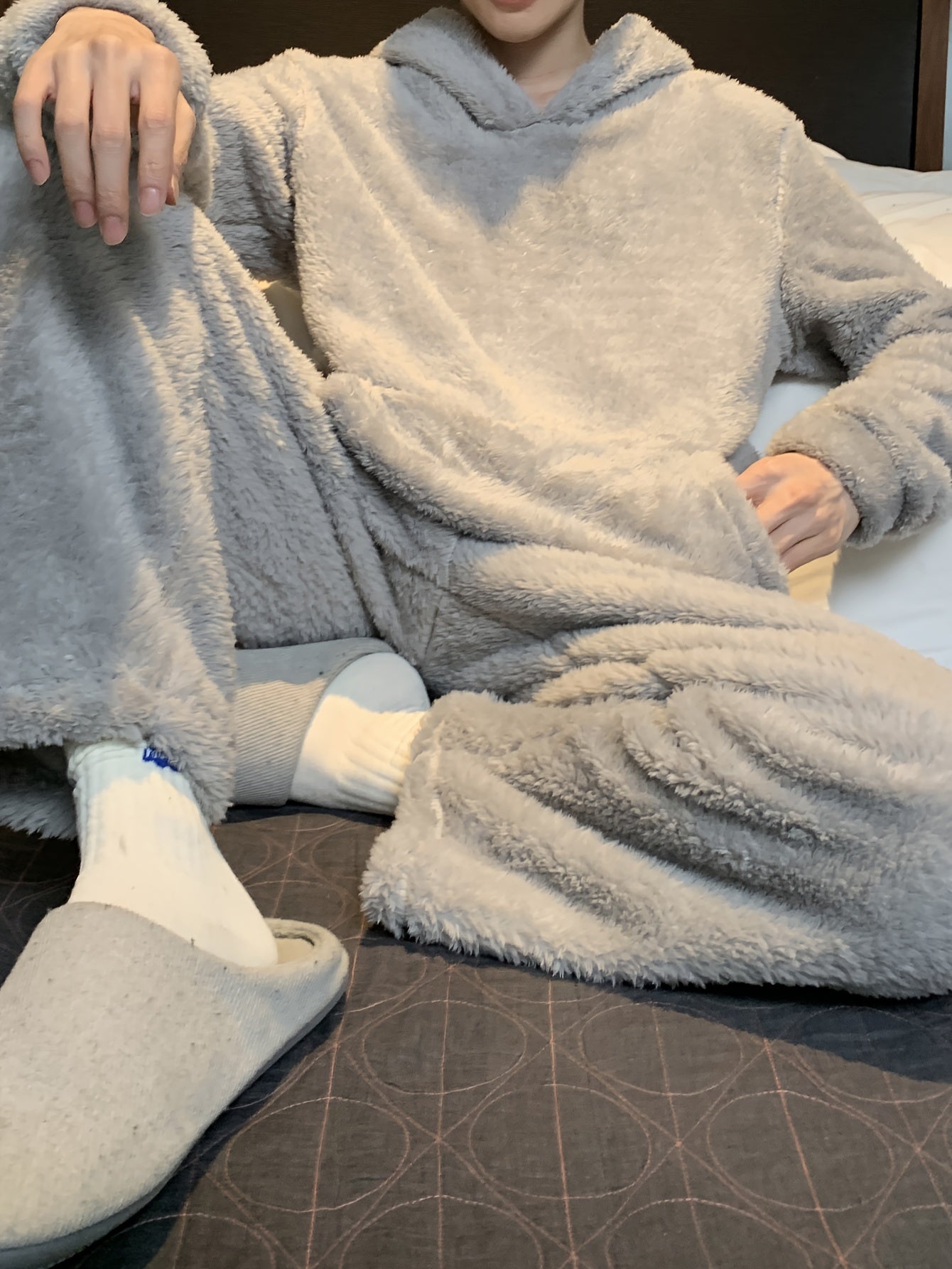 Men's Coral Velvet Pajamas Autumn and Winter Thickened Velvet Winter Hooded Flannel Warm Youth Pajama Set