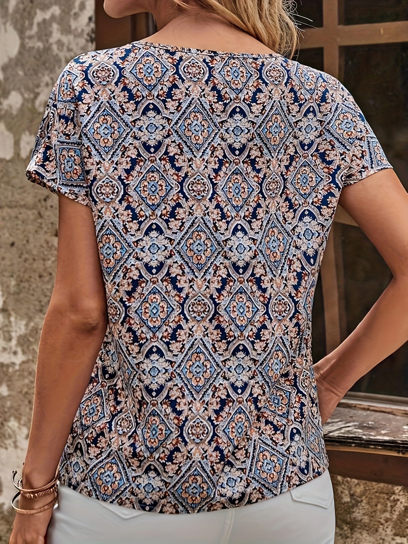 Vintage Graphic Print Cut Out Blouse, Casual Batwing Sleeve Blouse For Spring & Summer, Women's Clothing