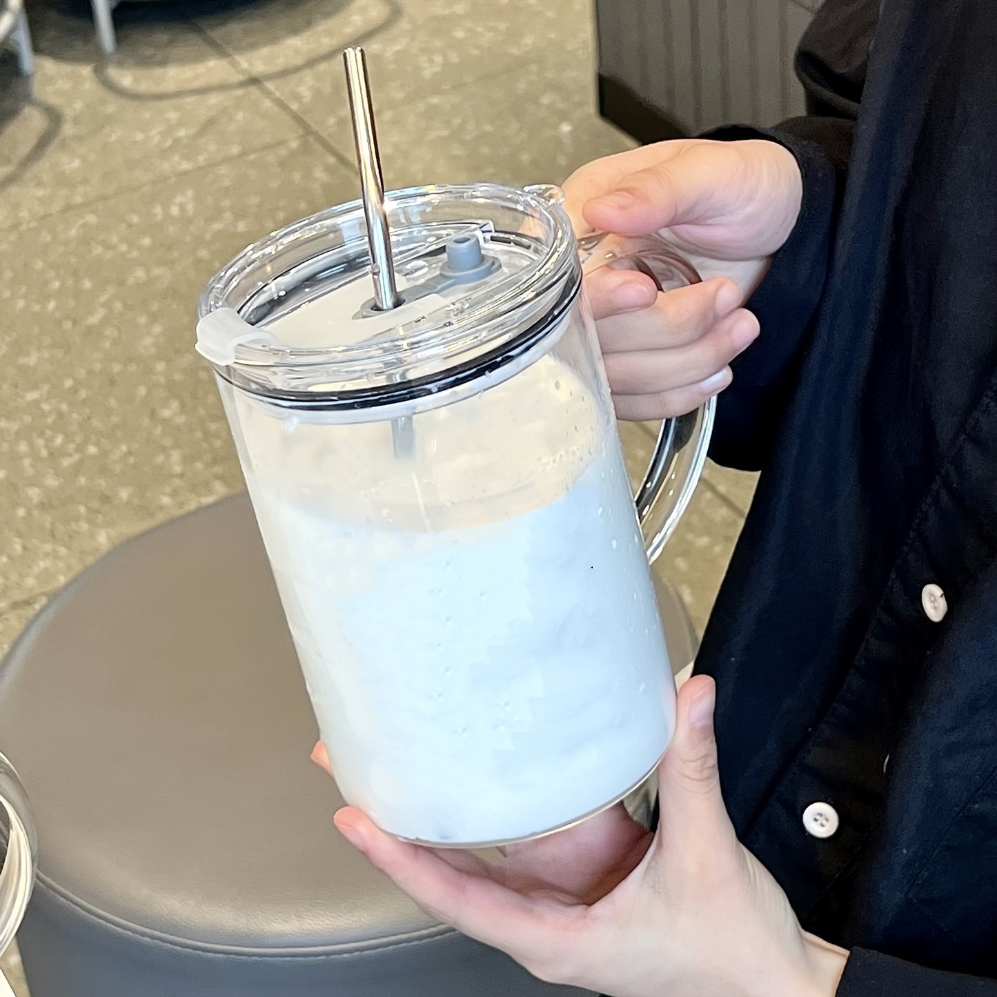 1pc Borosilicate Glass Mug with Lid and Stainless Steel Straw, Large Heavy-Duty Smooth Drinking Jar for Iced Coffee, Beverages, and More - Heat Resistant, Durable Glassware Drink Cup