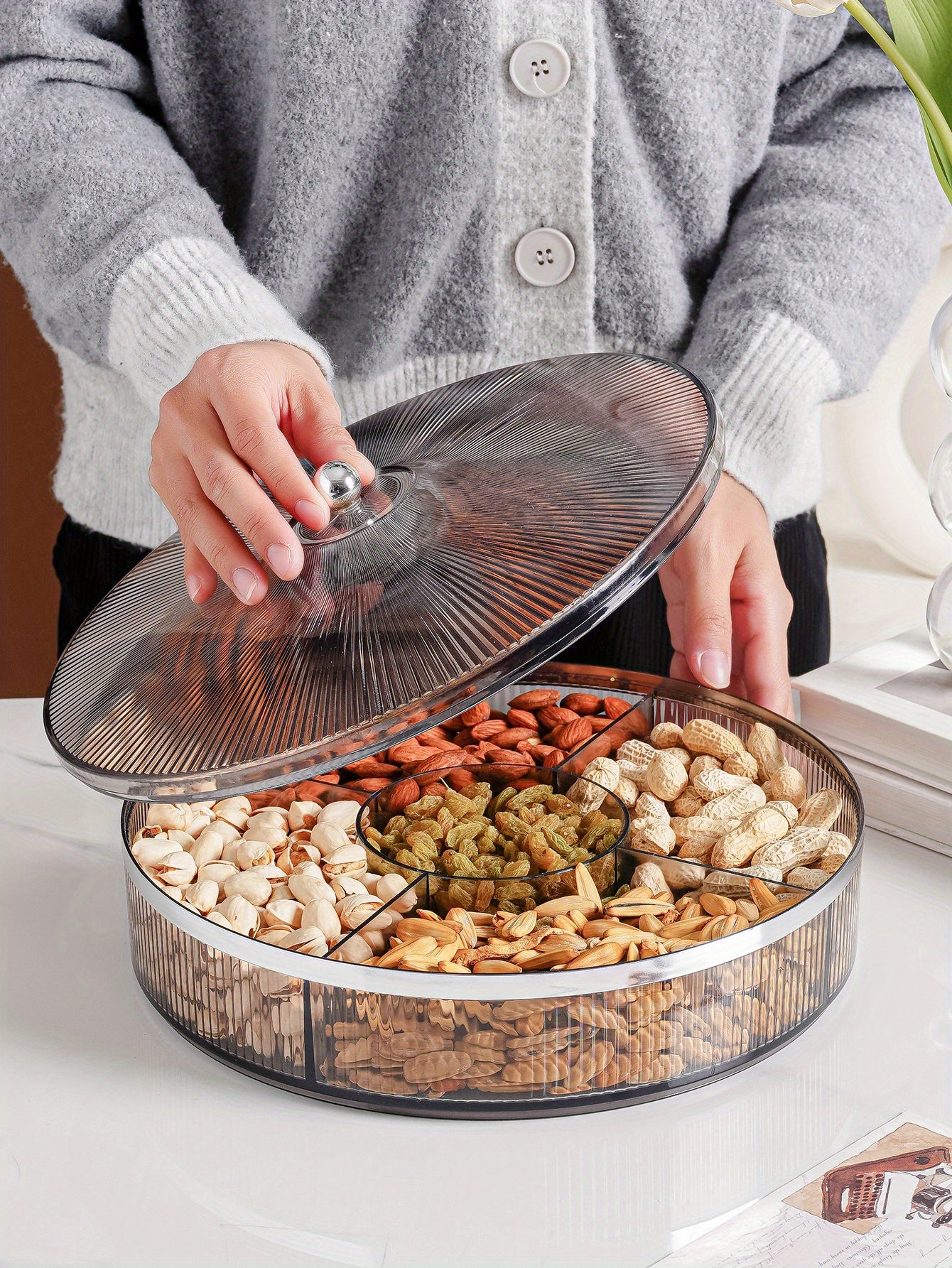 1pc, Candy Servers With Lid, 10.92in/28cm Clear Amber Gray Candy Snack Organizer, Candy Jar With Lids, Wedding Birthday Graduation Holiday Party Supplies, Home Decor