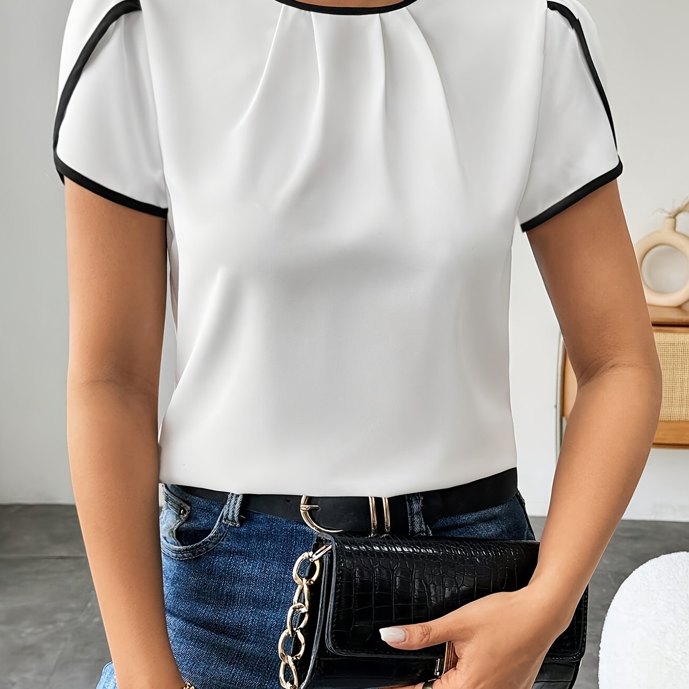 Contrast Trim Pleated Elegant Blouse, Crew Neck Short Sleeve Back Keyhole Blouse For Spring & Summer, Women's Clothing