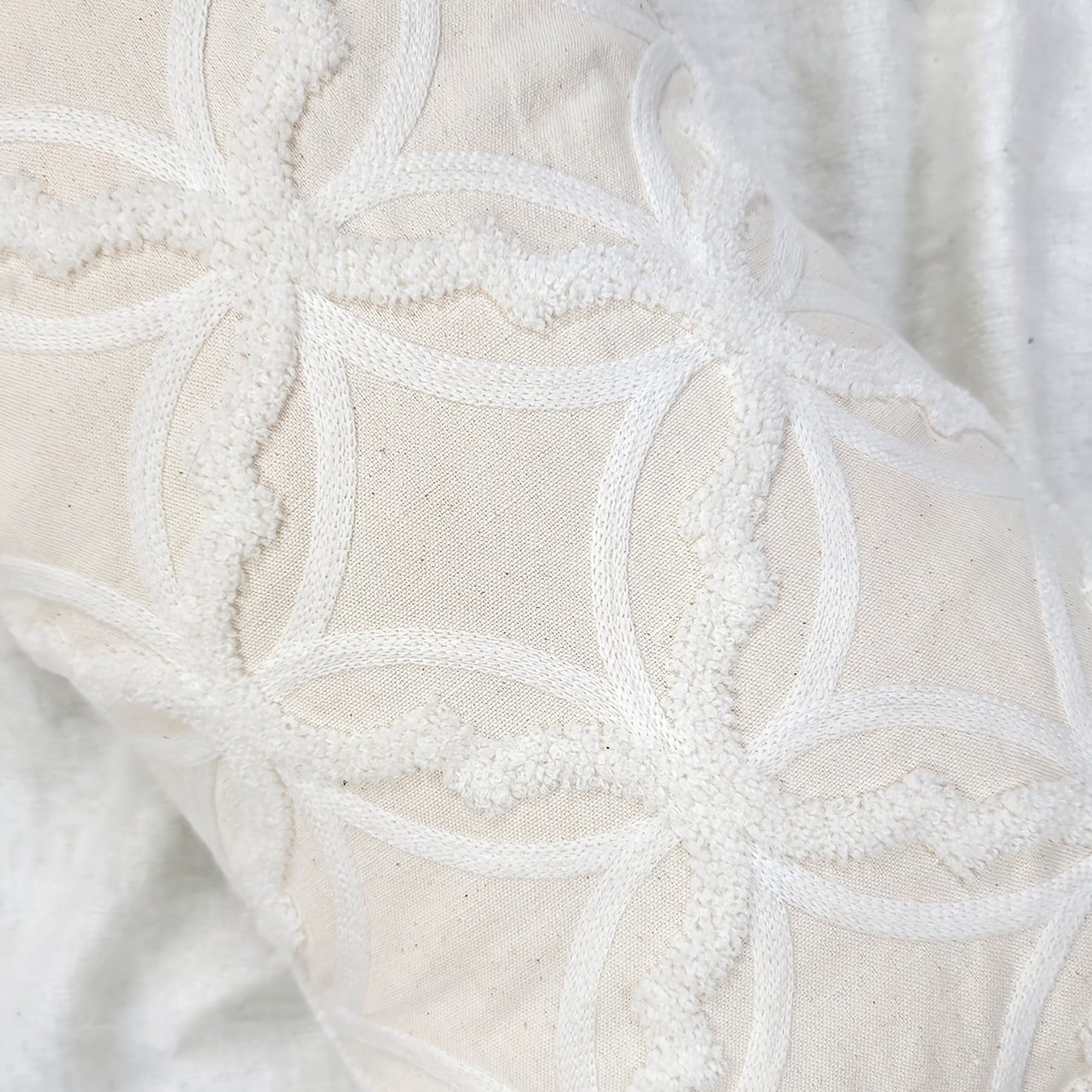 1pc Geometric Pattern Towel Embroidery Cushion Cover, Beige Base Fabric with White Embroidery