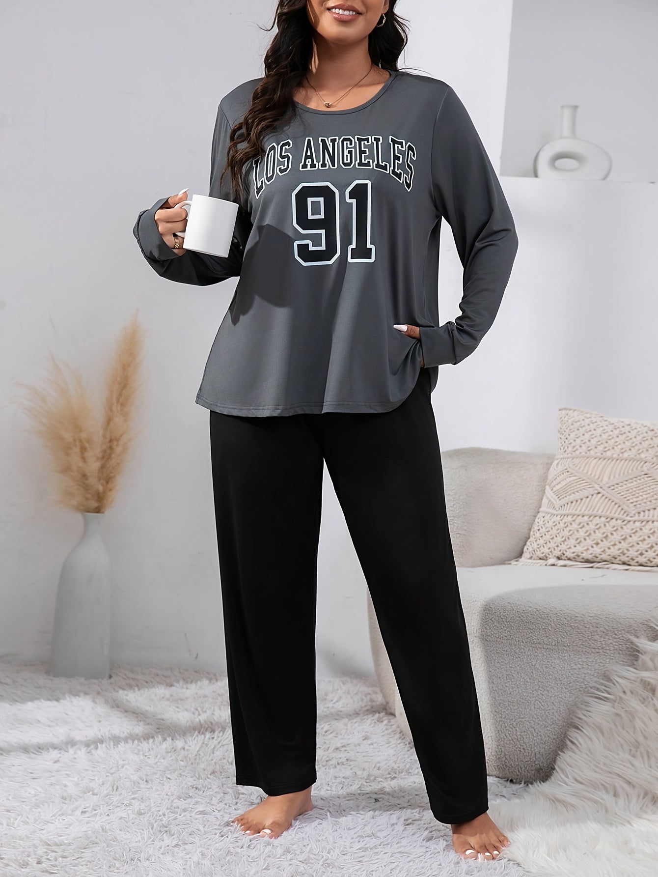 Women'S Plus Size Los Angeles 91 Graphic Pajama Set - Gray & Black Long Sleeve Crew Neck Top with Matching Pants, Stretchy & Comfy Loungewear, Pajama Sets for Adults