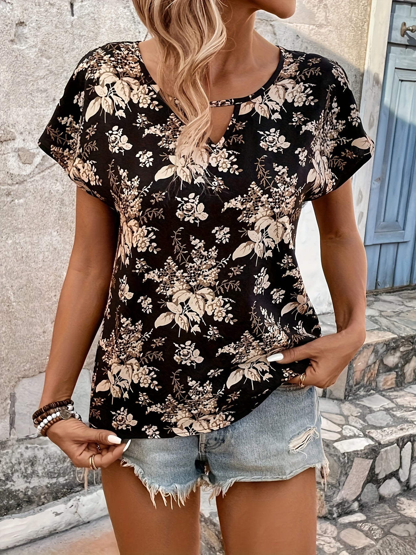 Vintage Graphic Print Cut Out Blouse, Casual Batwing Sleeve Blouse For Spring & Summer, Women's Clothing
