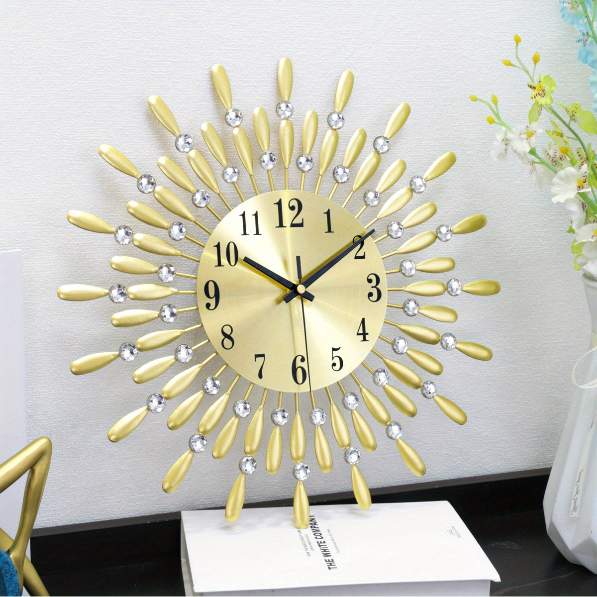 1pc 14.56 Inch Black Small Wall Clock For Living Room Decor, Modern Metal Wall Clocks For Kitchen Bedroom Office Decor, Non-Ticking Quiet Wall Clock Easy To Read