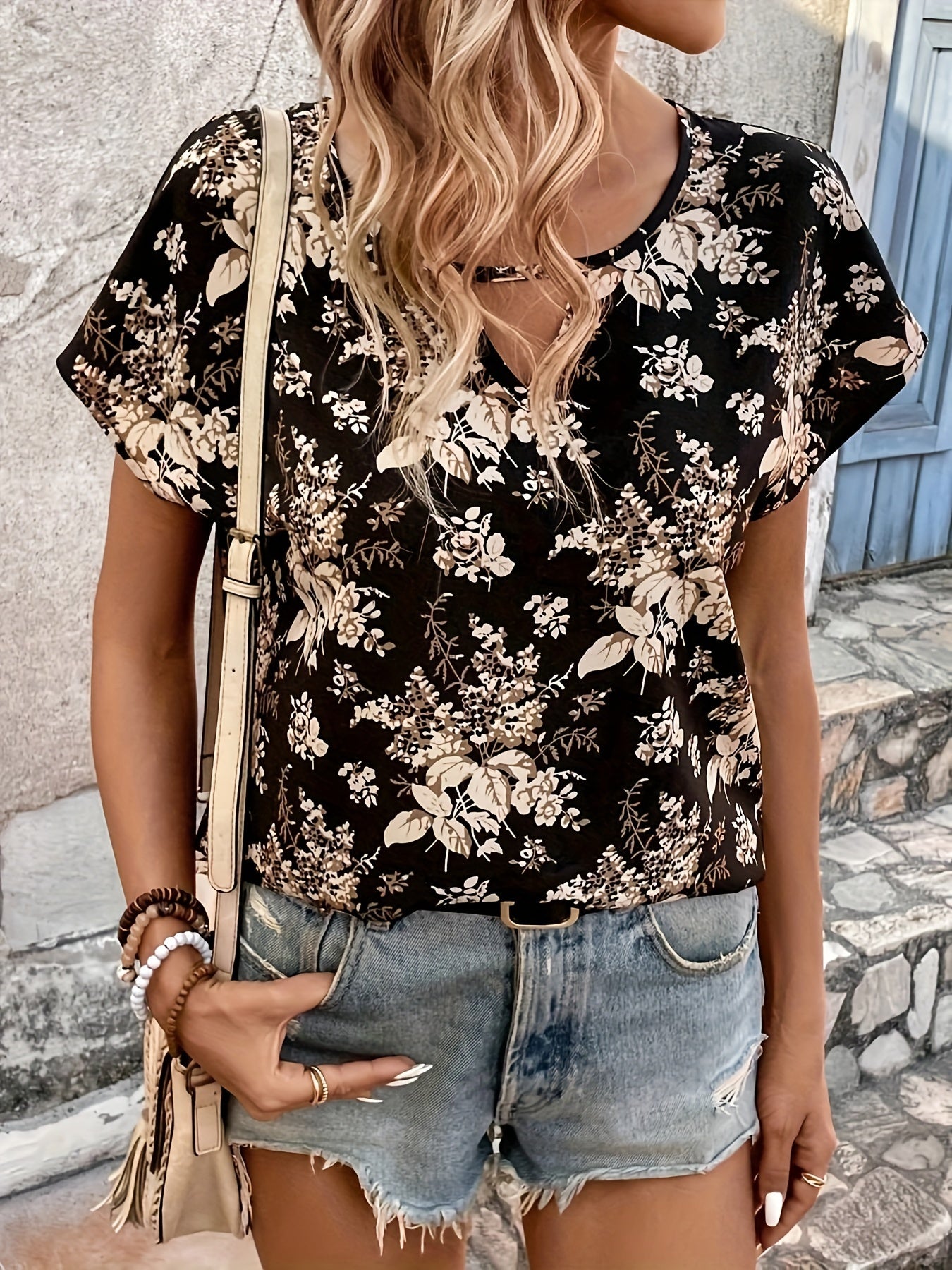 Vintage Graphic Print Cut Out Blouse, Casual Batwing Sleeve Blouse For Spring & Summer, Women's Clothing