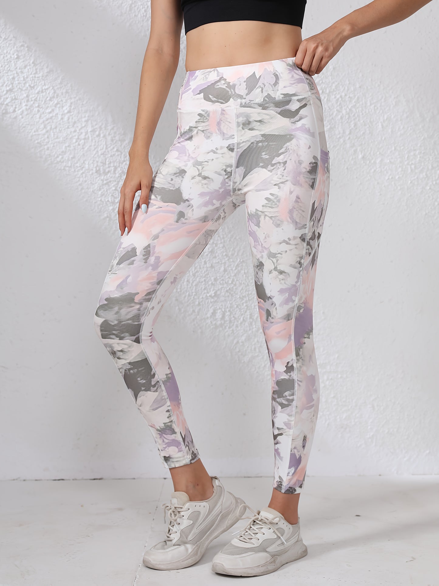 Women's High-Waisted Yoga Leggings with Pockets - Tummy Control Butt-Lifting Workout Pants, Floral Print, Stretchy Polyester/Elastane Blend, Machine Washable for Gym, Running & All-Season Wear