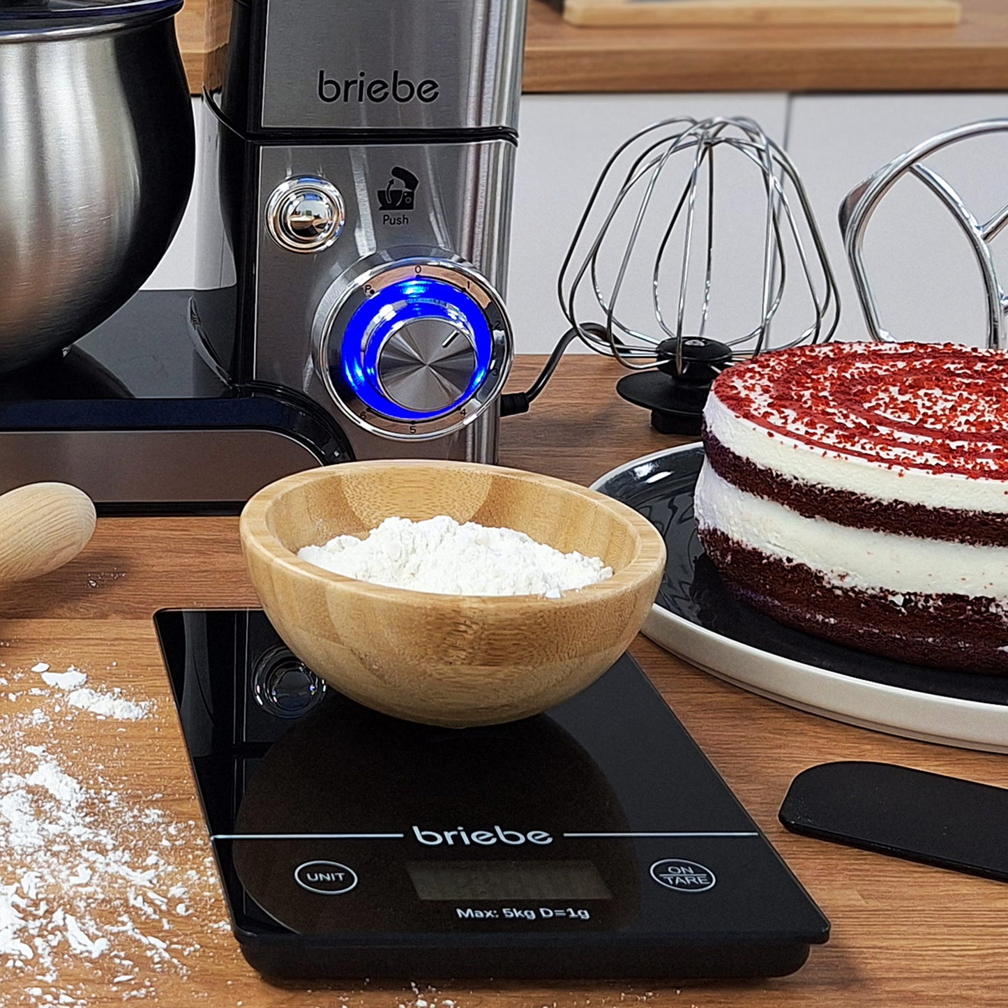 Mixer Kneader Pastry 1800W MAX, Professional Kitchen Robot + Scale, Orbital Movement, Rods, Dough Hook, 5 L Bowl, 6 Speeds + Pulse Function, Stainless Steel KM1114B, Briebe, Stainless Steel