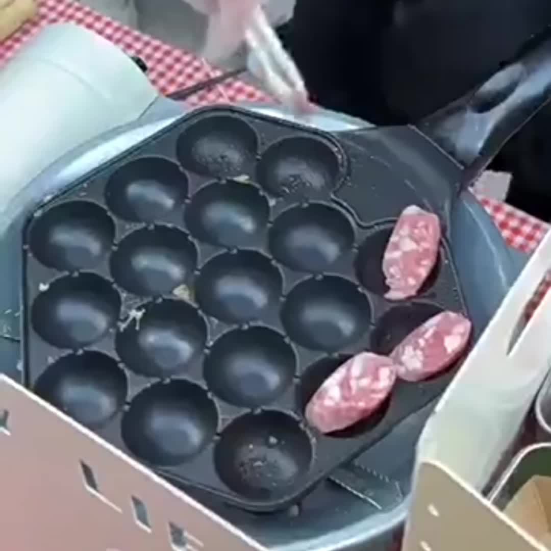 1pc Non-Stick Takoyaki Frying Pan Perfect For Home And Restaurant Use, Ideal For Making Octopus Balls, Shrimp Molds, And Other Snacks, Kitchen Must-Have