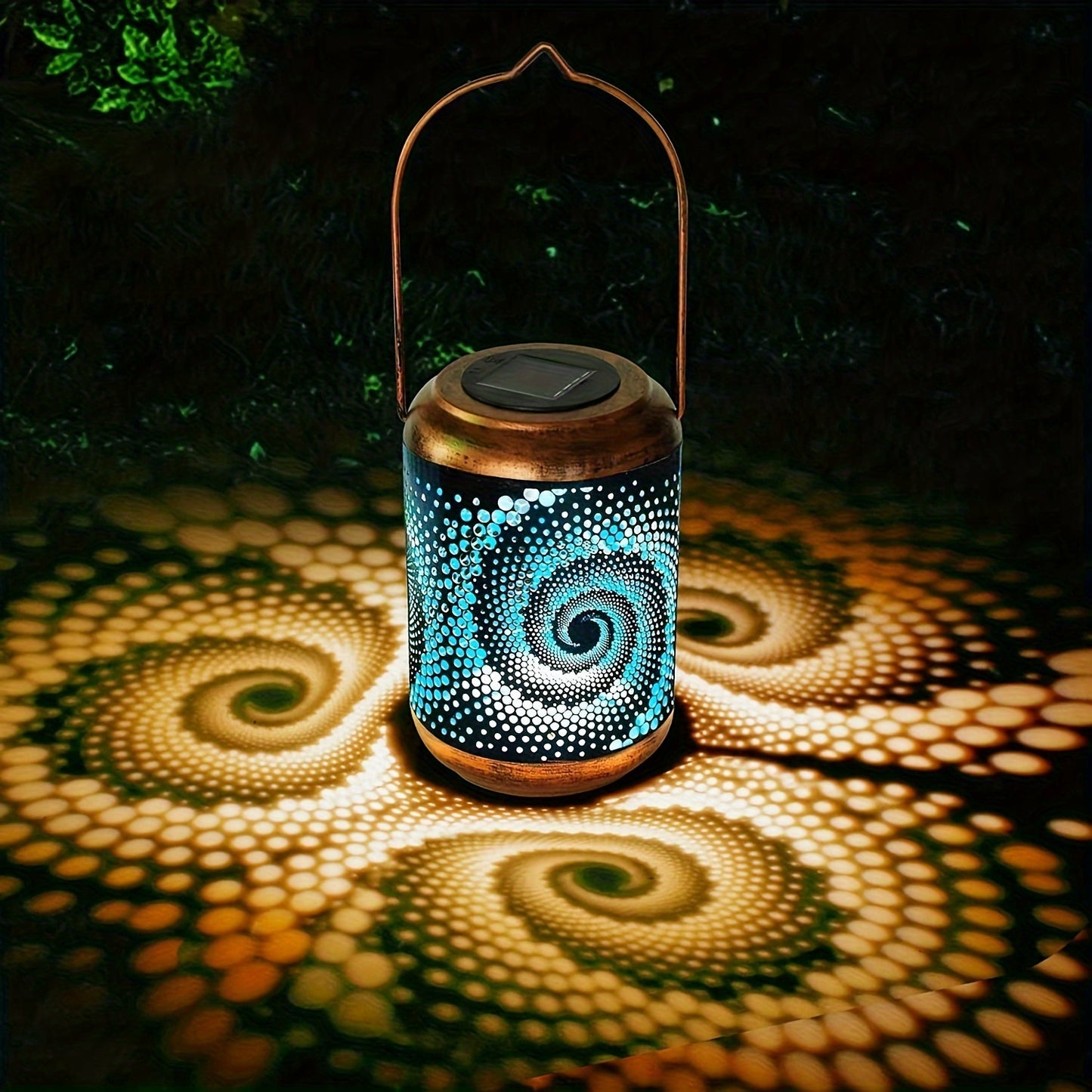 1pc Solar Lanterns Outdoor Hanging Lights, Hollow Out Metal Decorative Lanterns, Waterproof LED Decorative Garden Lights - Patio Exquisite Garden Decoration
