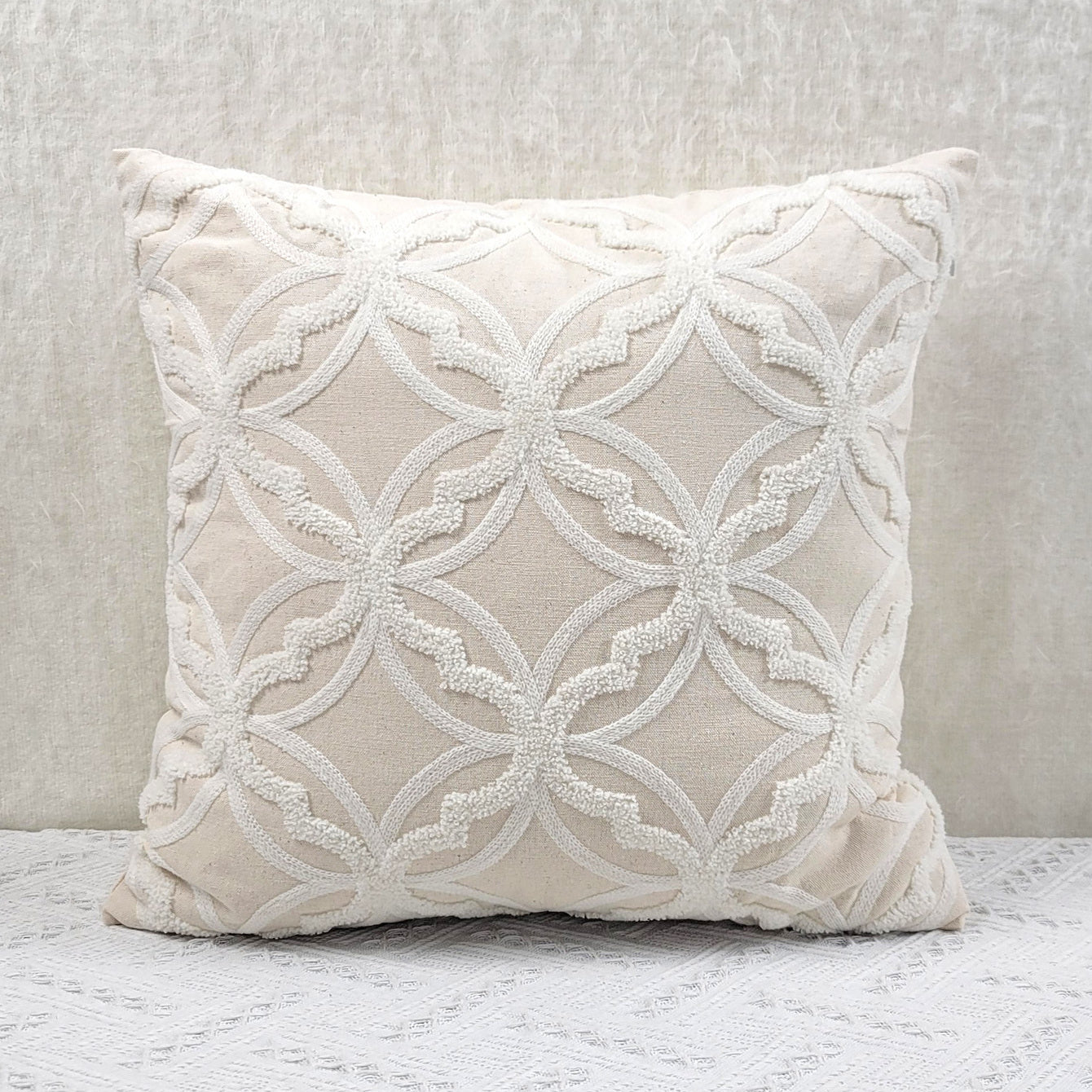 1pc Geometric Pattern Towel Embroidery Cushion Cover, Beige Base Fabric with White Embroidery