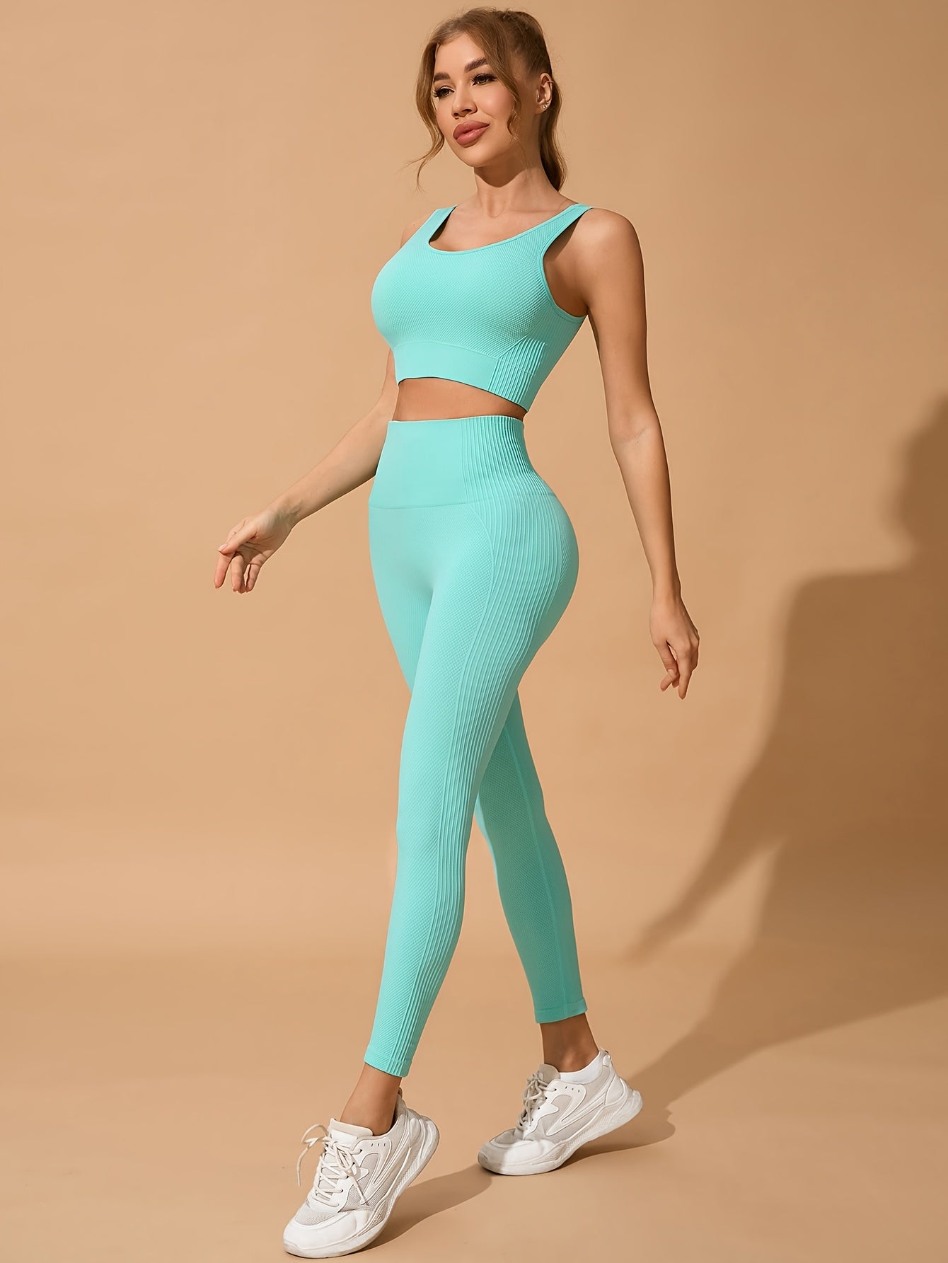 Seamless Yoga & Fitness Set - Quick-Dry, Moisture-Wicking Nylon Blend Sports Bra and Leggings for Women