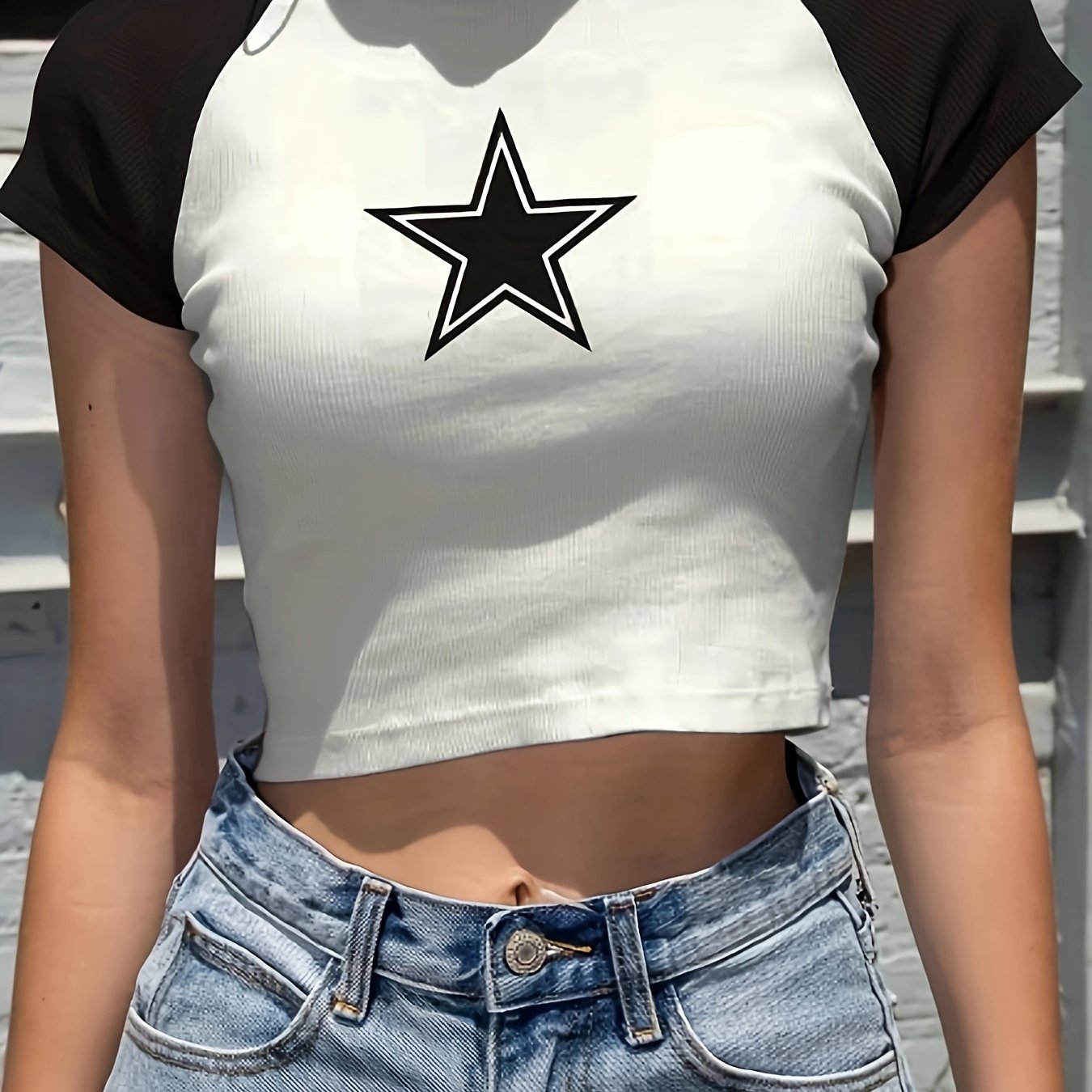 Women's Y2K Cropped T-Shirt - Contrast Black & White Geometric Star Print, Semi-Sheer Stretchy Slim Fit Top with Raglan Sleeves, Machine Washable Casual Streetwear, Cute T Shirts, Versatile Clothing, Comfortable Fit