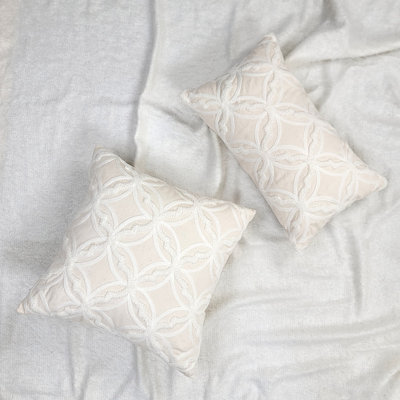 1pc Geometric Pattern Towel Embroidery Cushion Cover, Beige Base Fabric with White Embroidery