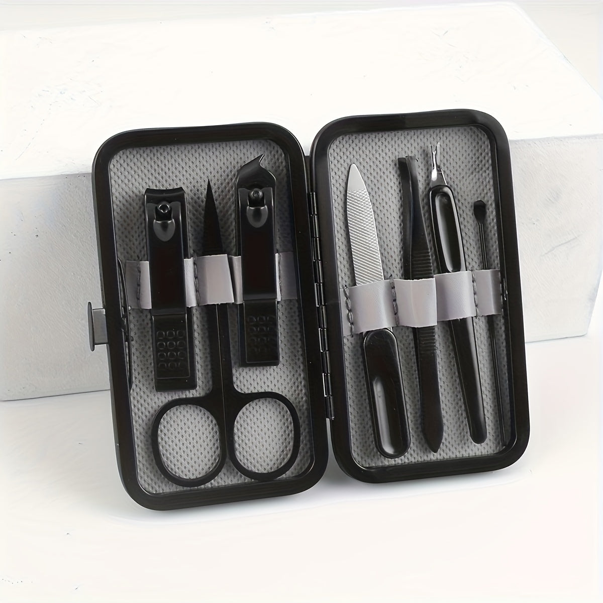 Manicure Set Nail Clipper Set Built-in Nail File Men's And Women's Personal Care Portable Travel Household 7-Piece Set Black Nail Scissors Grooming Tools Kit