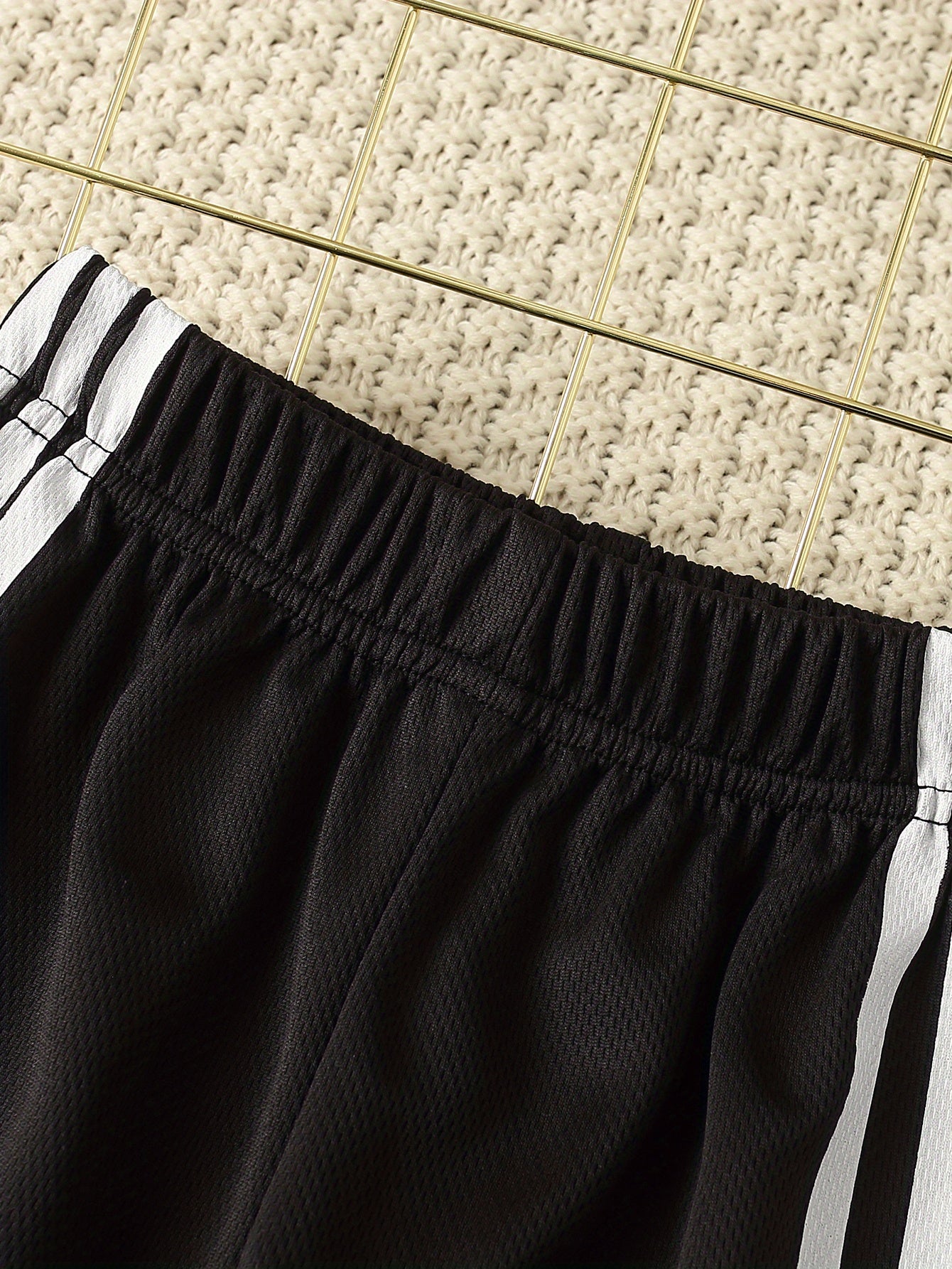 2pcs Boy's "Sport" Outfit Short Sleeves Round Neck T-shirt & Shorts Casual For Summer Daily And Outdoor Wear