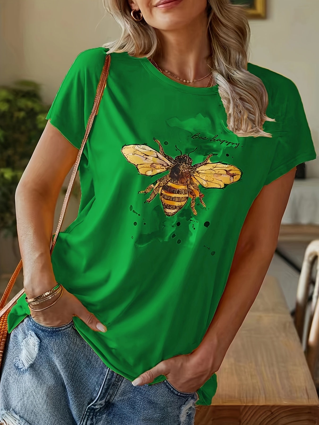 Bee Print Crew Neck T-Shirt, Casual Short Sleeve Top For Spring & Summer, Women's Clothing