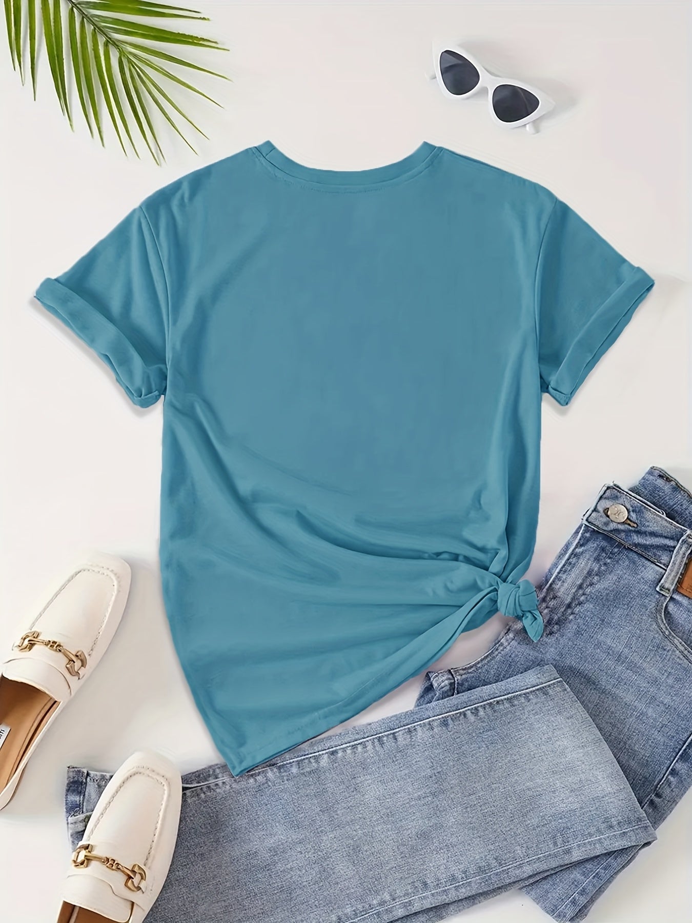Women's Casual Butterfly & Daisy Floral Print Round Neck T-Shirt - Olive Green, Machine Washable, Regular Fit for Casual Attire, Allseason Fashion, Relaxed Style, Nontransparent Fabric