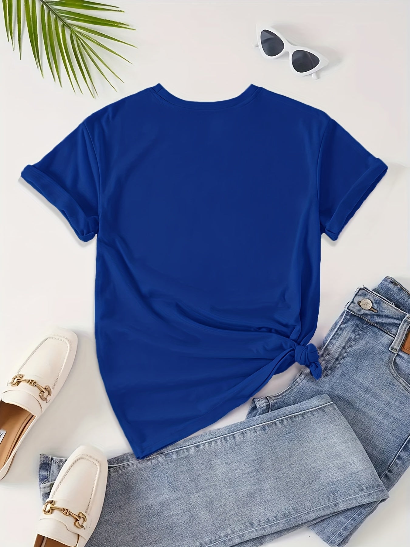 Women's Casual Butterfly & Daisy Floral Print Round Neck T-Shirt - Olive Green, Machine Washable, Regular Fit for Casual Attire, Allseason Fashion, Relaxed Style, Nontransparent Fabric