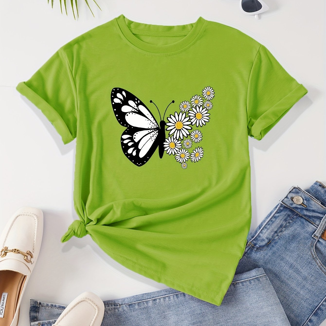 Women's Casual Butterfly & Daisy Floral Print Round Neck T-Shirt - Olive Green, Machine Washable, Regular Fit for Casual Attire, Allseason Fashion, Relaxed Style, Nontransparent Fabric