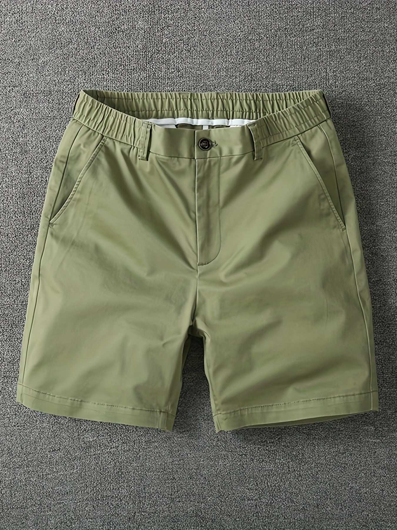 Men's Summer Micro-Elastic Casual Shorts - Four-Tenths Length, Olive Green, Mid-Rise Waist, Elastic Waistband, Side Pockets, Lightweight & Breathable for Casual Attire