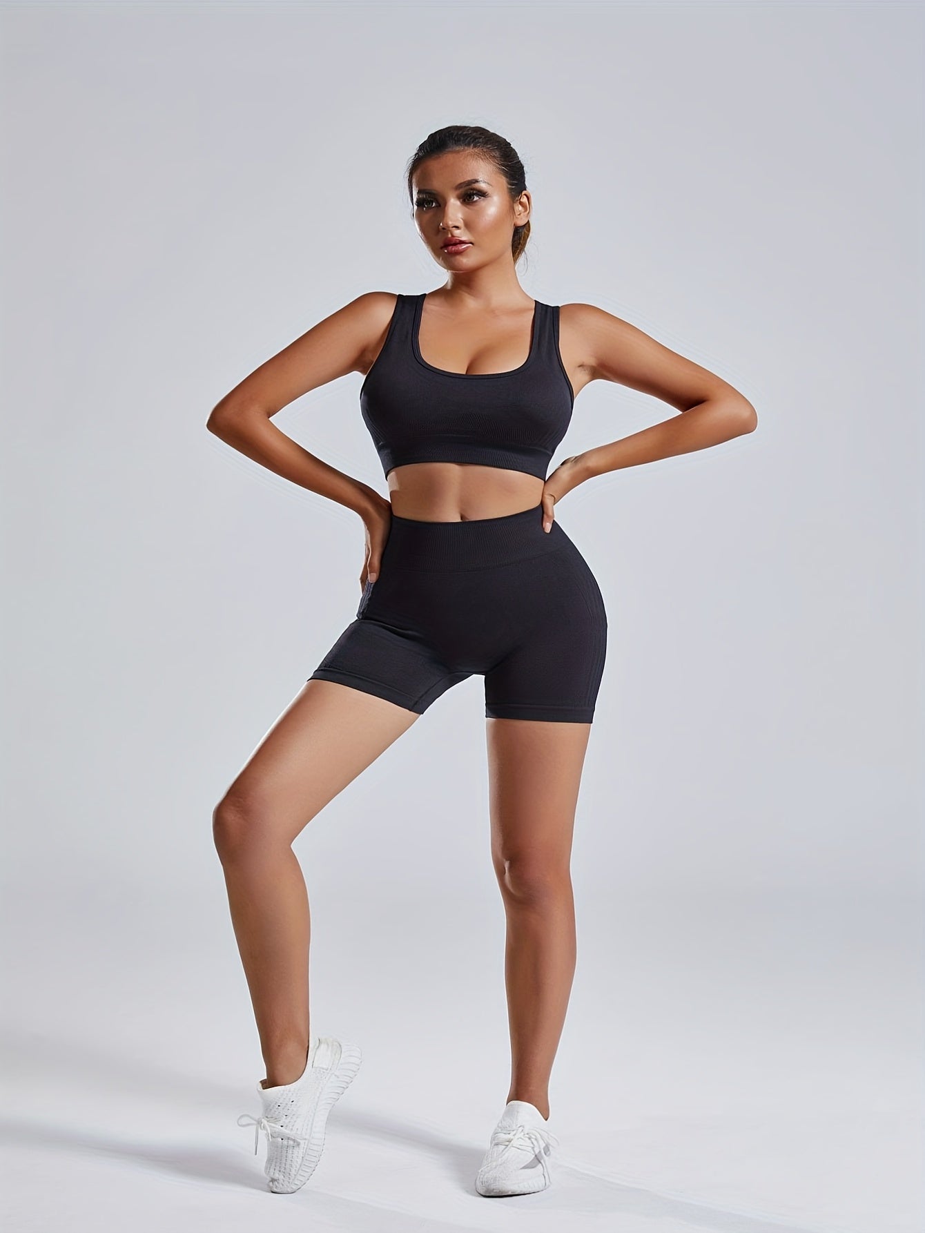 Women'S Seamless Sports Yoga Set, Summer New High Stretch Knit Fabric, Solid Color Polyamide 90% Elastane 10%, Short Length Fitness Gym Wear with Backless Bra and Butt Lifting Yoga Pants