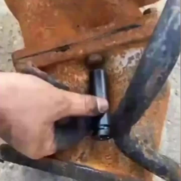 3-Piece Impact Swivel Socket Adapter Set - Universal Joint Set, 360° Rotating U-Joint Sockets for Industrial, Automotive & Home Repair - Cr-Mo Steel, Fits 1/2", 3/8", 1/4" Drive - Mechanical Operation, No Electricity Require