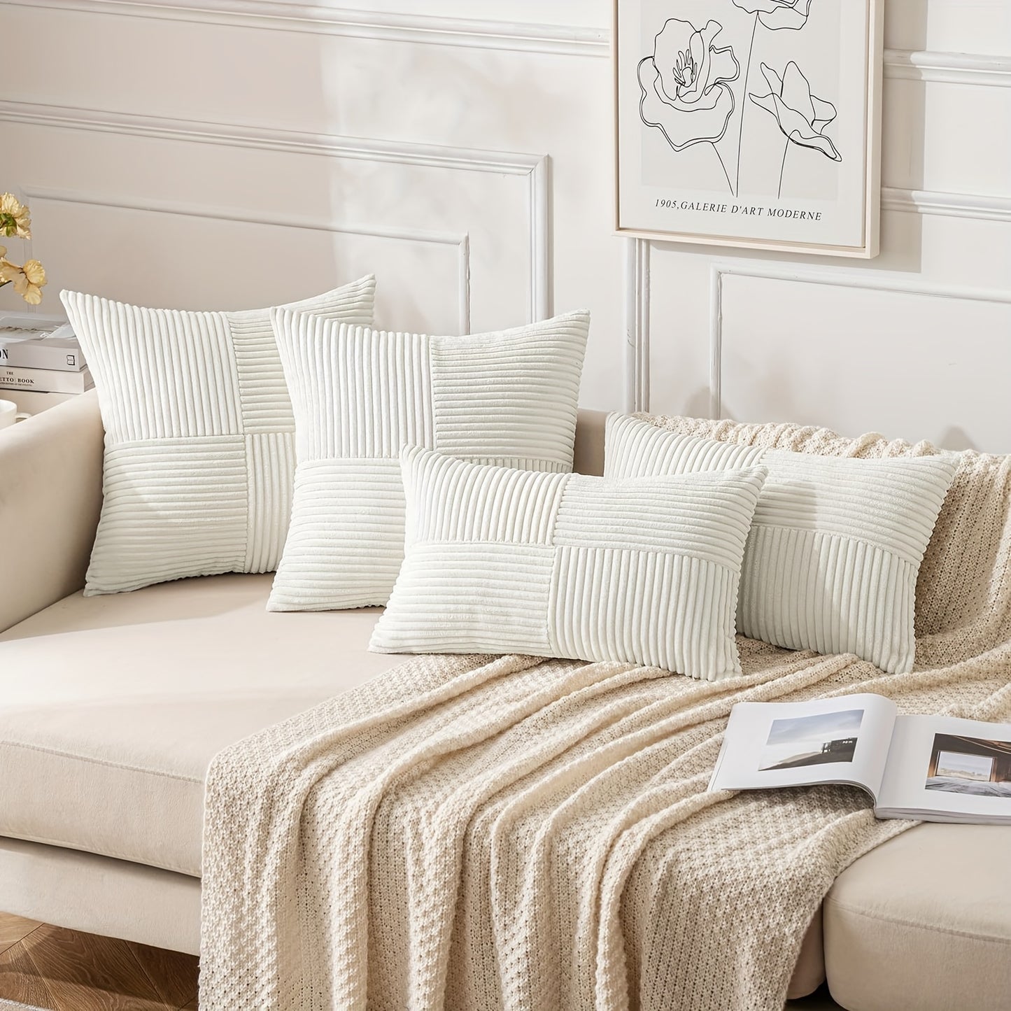 Conjunto de 4 almofadas sortidas (2 quadradas + 2 retangulares) com enchimento, superfície lisa, almofadas às riscas em bombazine resistentes ao desgaste, ideais para decorar sofás, quartos, salas e varandas.