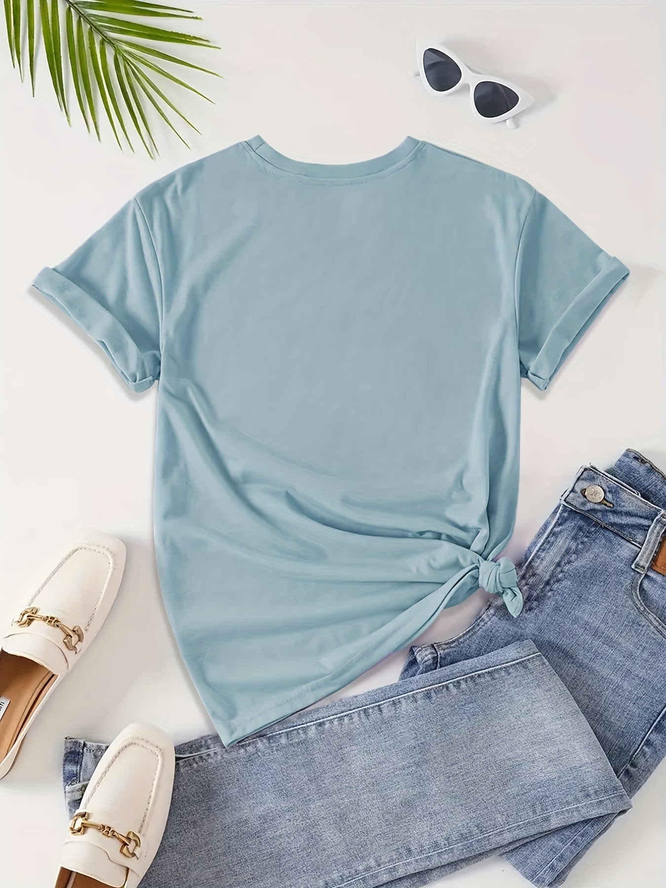 Women's Casual Butterfly & Daisy Floral Print Round Neck T-Shirt - Olive Green, Machine Washable, Regular Fit for Casual Attire, Allseason Fashion, Relaxed Style, Nontransparent Fabric