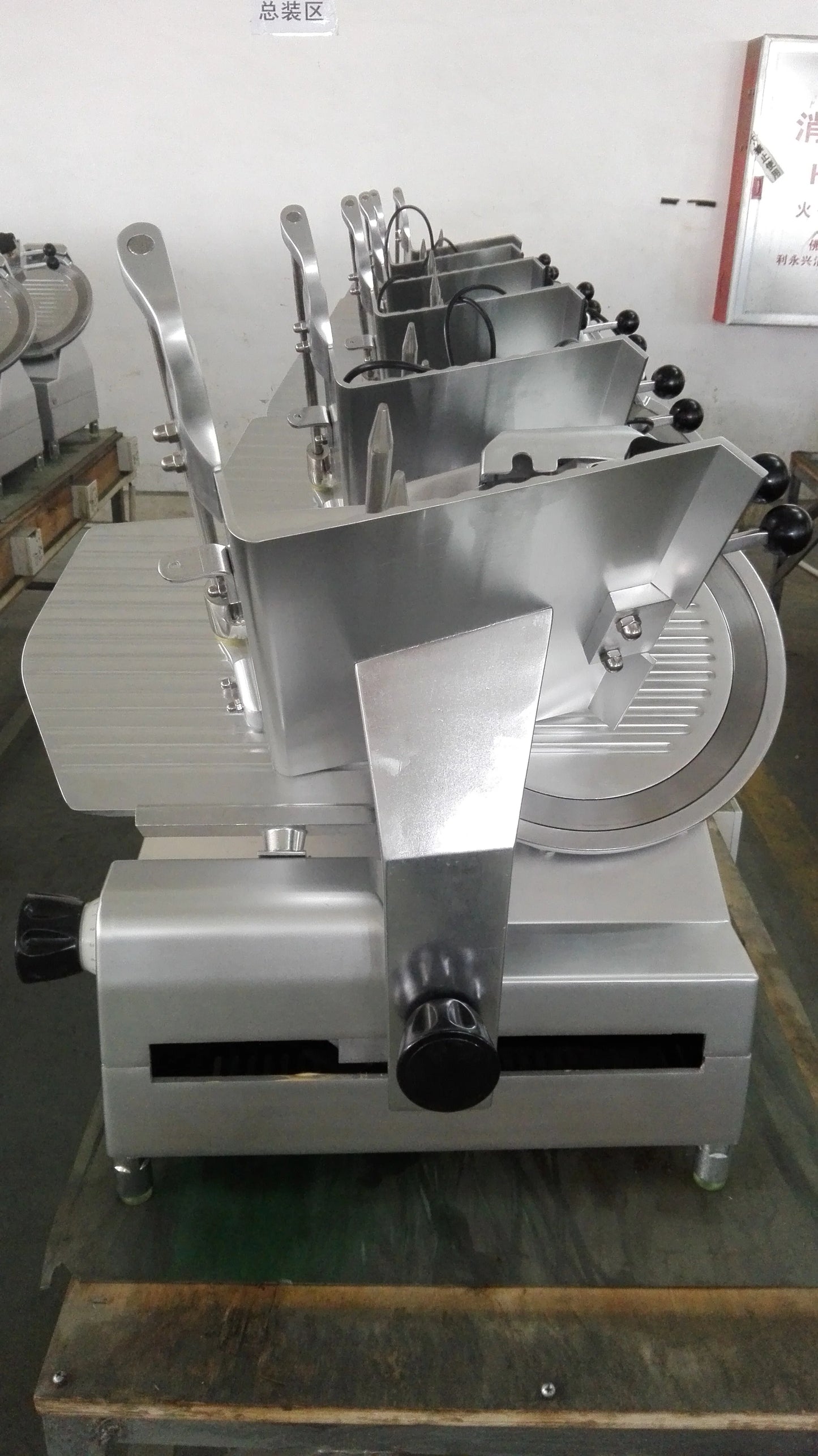 12 / 13 Inch Thin Meat Slice Cutting Machine Full Automatic Desktop Meat Slicer for Cutting Frozen Meat Mutton Roll Slicer