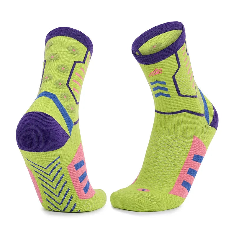 Women's Elite Adult Basketball Sports Socks Breathable Thick Towel Bottom Cushion Mid-Tube Crew Sock for Spring Season Wholesale