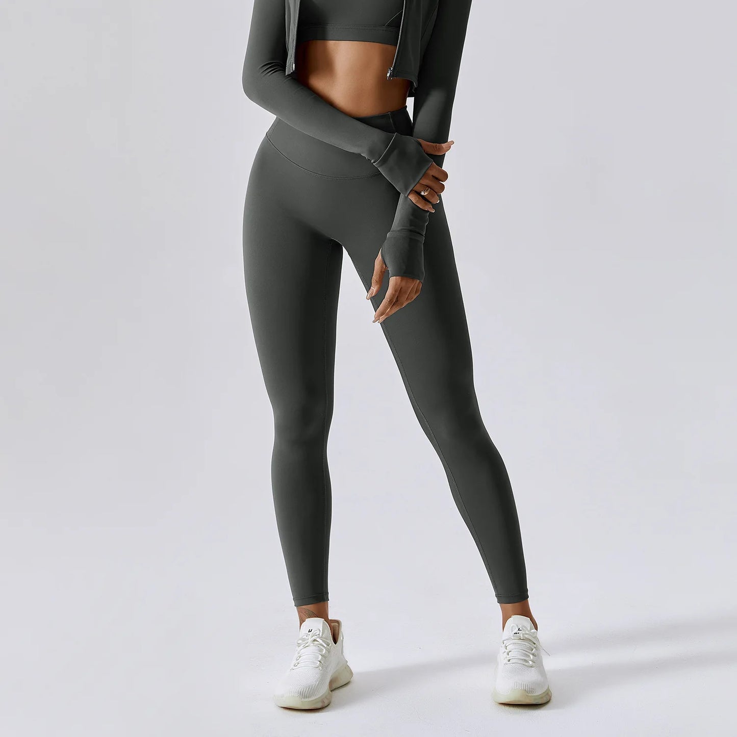 Conjunto de 3 Peças Fitness Feminino – Top Curto