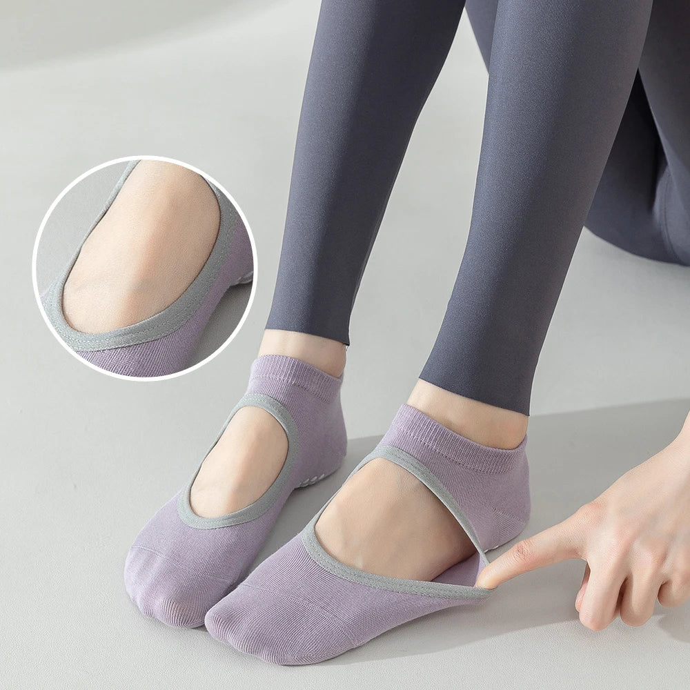 Boneless Custom Logo Grip Barre Trampoline Socks Pilates Non Slip Yoga Ballet Socks Compression Cotton Low Cut  Ankle  Socks