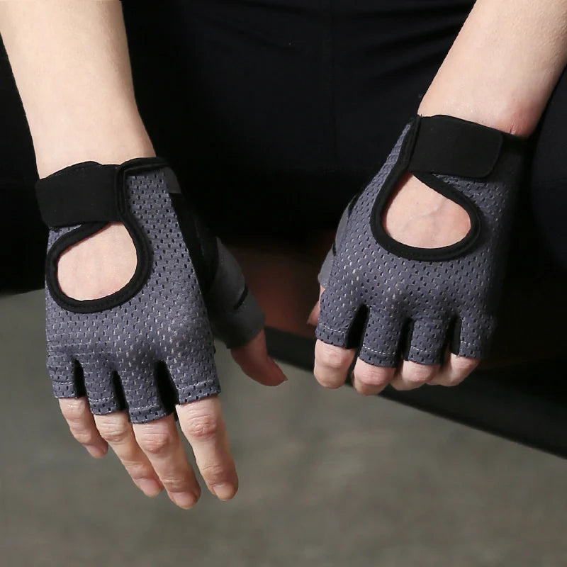 Wholesale Training Fingerless Fitness Bodybuilding Gym Weight Lifting Gloves For Women