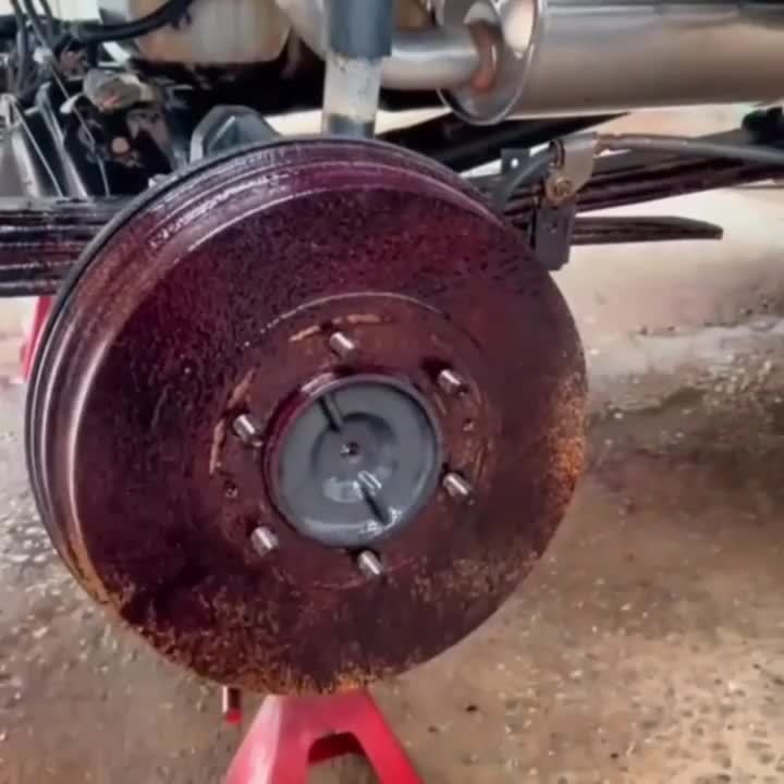 FARIENNE Multi-Functional Rust Removal Lubricant - Fast-Acting, No Residue, Spray Formula for Brake Discs, Exhaust Pipes, Stainless Steel Kitchenware, Ceramic Tiles, Metal Polishing | Multi-Purpose Lubricant | Effective Rust