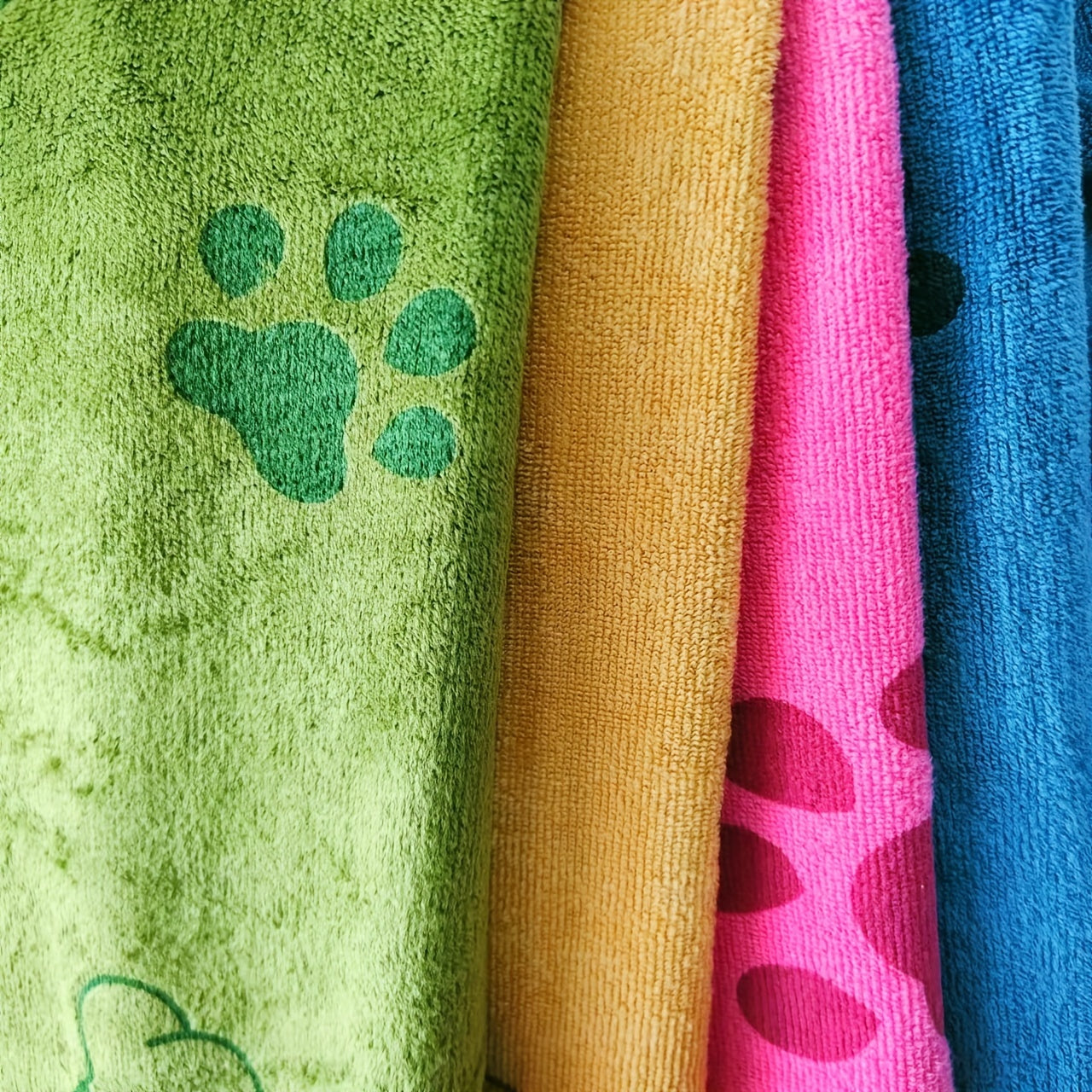 Ultra-Absorbent Microfiber Pet Bath Towel For Dogs & Cats, 69.85cm X 99.06cm, Lint-Free, Quick Dry