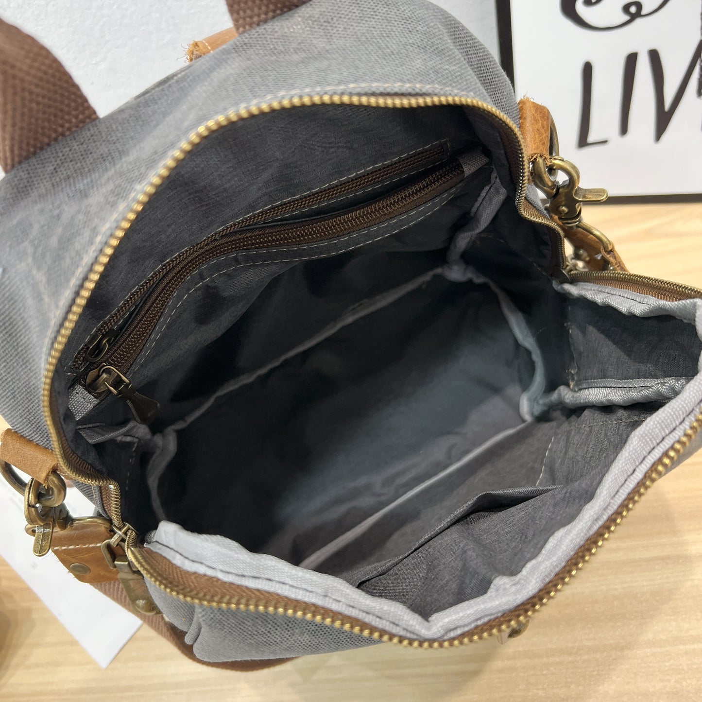 Bohemian Tribal Print Canvas Backpack with Adjustable Straps & Metal Hardware - Convertible Single/Double Shoulder Casual Daypack for Travel, School, Shopping - Zipper Closure & Polyester Lining, Backpack for Travel, Geometri