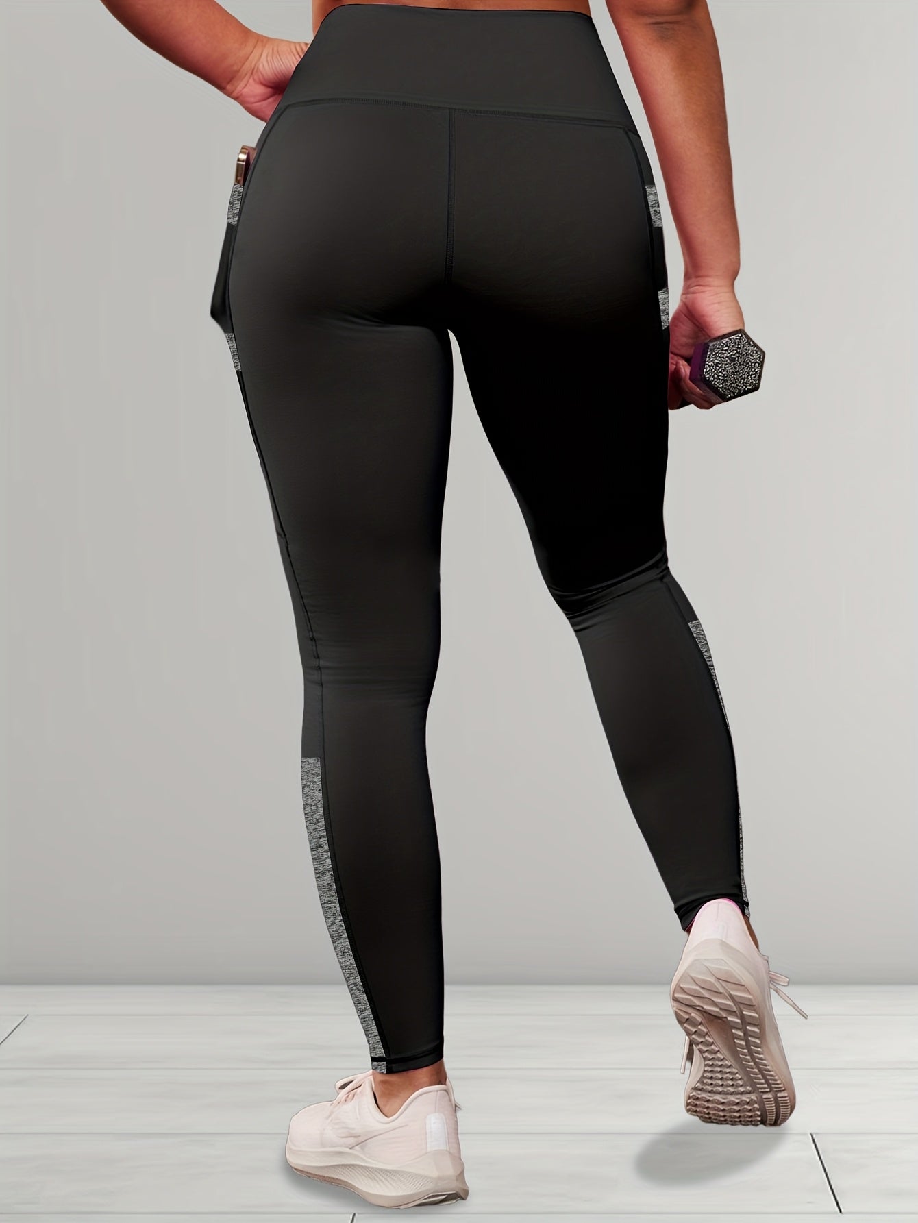 Plus Size Women's High-Waisted Tummy Control Yoga Leggings - 4-Way Stretch Workout Pants with 4 Side Pockets, Butt-Lifting Posture & All-Season Wear for Gym, Running, - Non-Sheer Opaque Fitness Pants (Black/Grey)