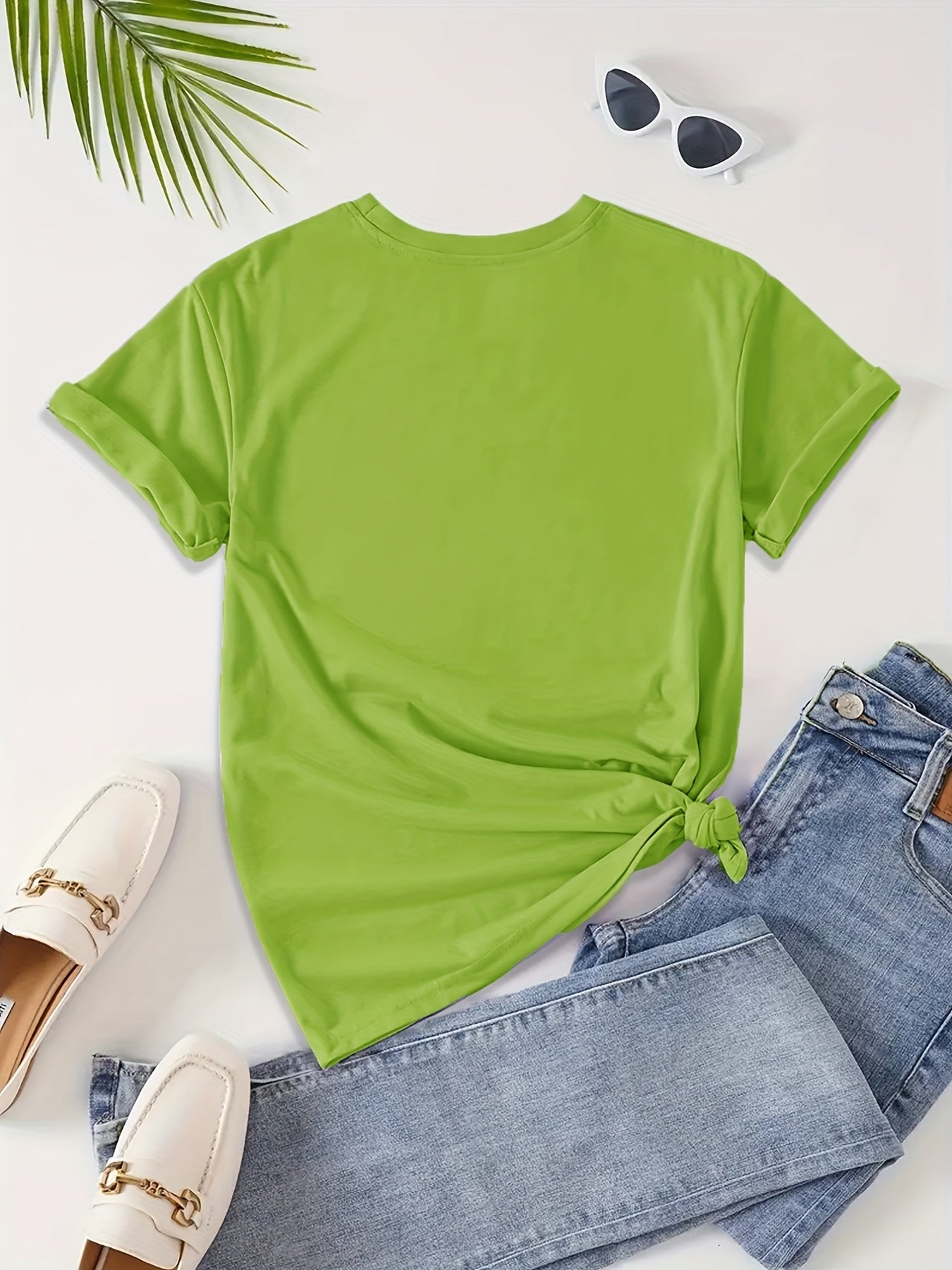 Women's Casual Butterfly & Daisy Floral Print Round Neck T-Shirt - Olive Green, Machine Washable, Regular Fit for Casual Attire, Allseason Fashion, Relaxed Style, Nontransparent Fabric