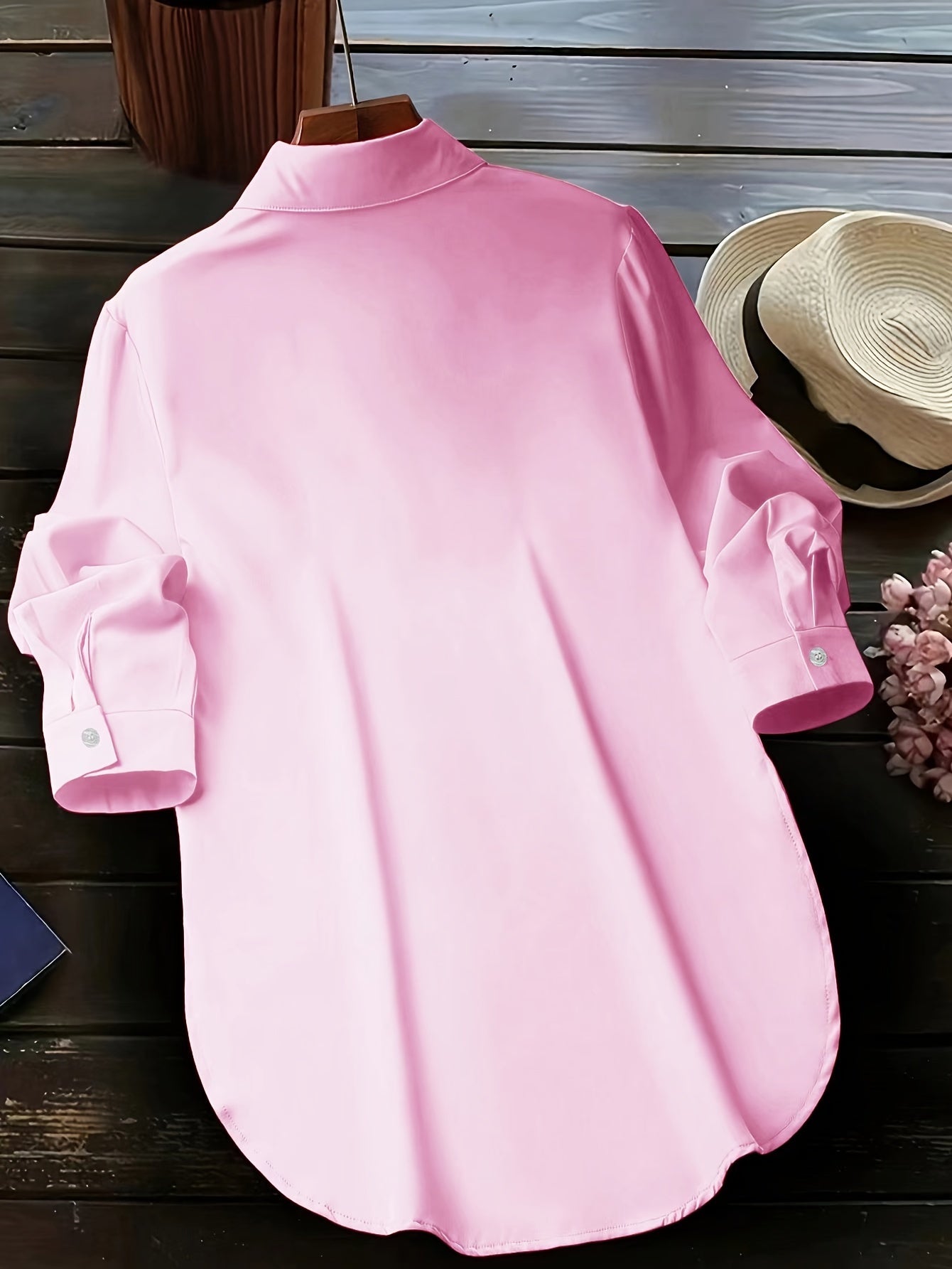 Plus Size Curved Hem Blouse, Casual Button Front Collared Blouse For Spring, Women's Plus Size Clothing