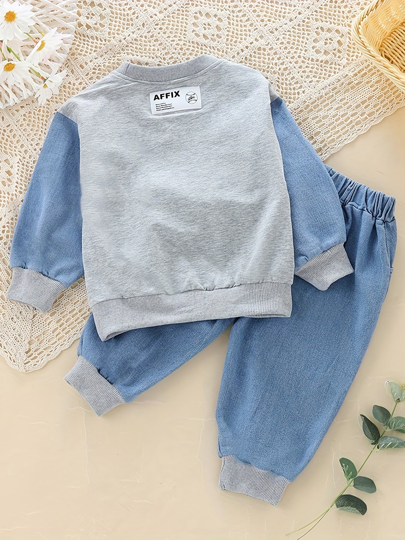 BABICOLOR Boys' 2pcs Outfit Set - Grey & Blue Color-Block Sweater Vest & Blue Washed Jeans, Elastic Waist Pants, Spring/Fall Casual & Party Wear, 2pcs Sweatsuit Set for & Kids (Easy-Care), Perfect for, Boys Clothes, Boys Outf