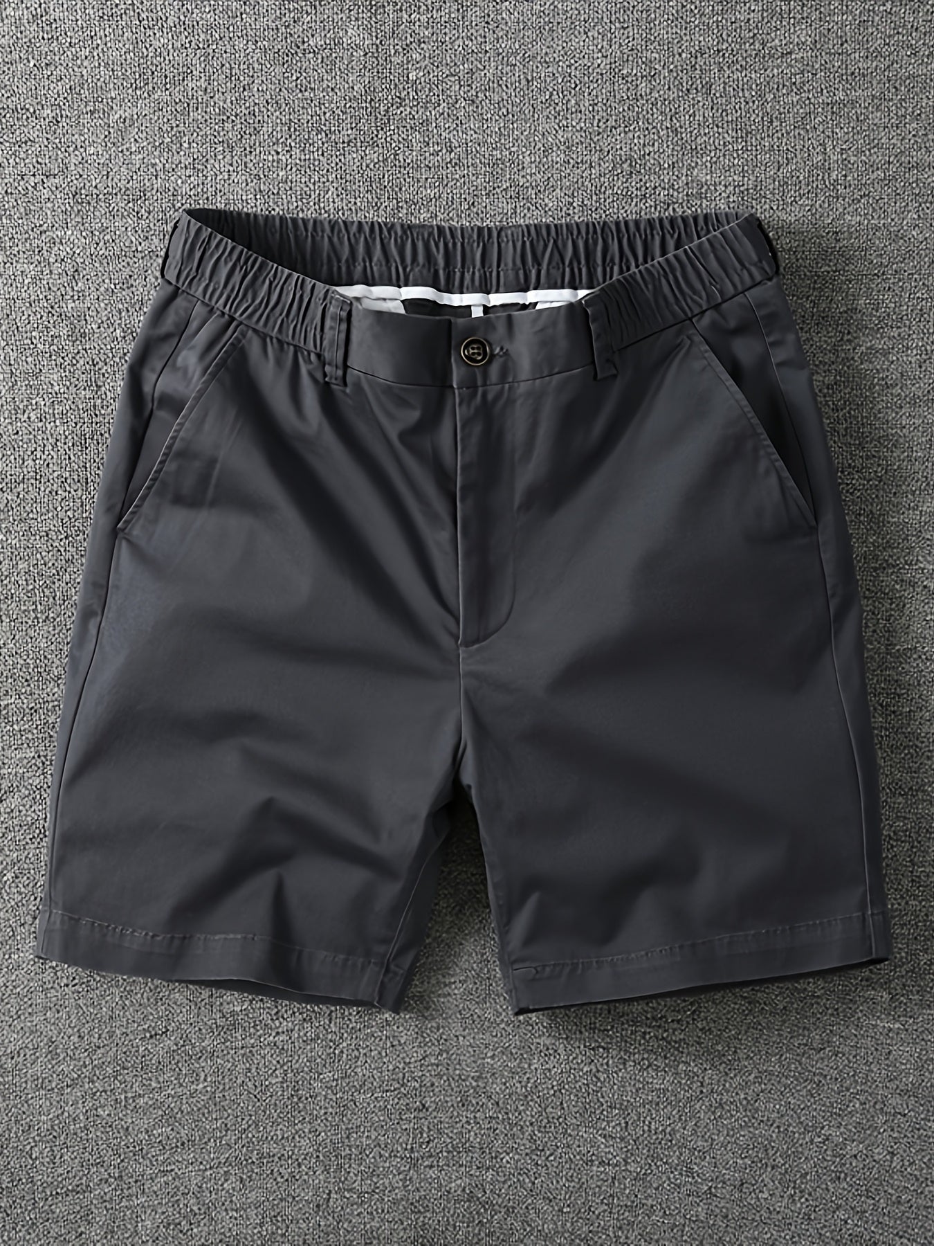 Men's Summer Micro-Elastic Casual Shorts - Four-Tenths Length, Olive Green, Mid-Rise Waist, Elastic Waistband, Side Pockets, Lightweight & Breathable for Casual Attire