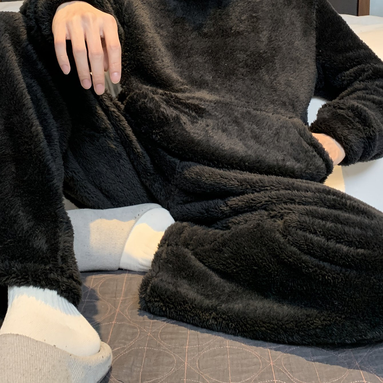 Men's Coral Velvet Pajamas Autumn and Winter Thickened Velvet Winter Hooded Flannel Warm Youth Pajama Set