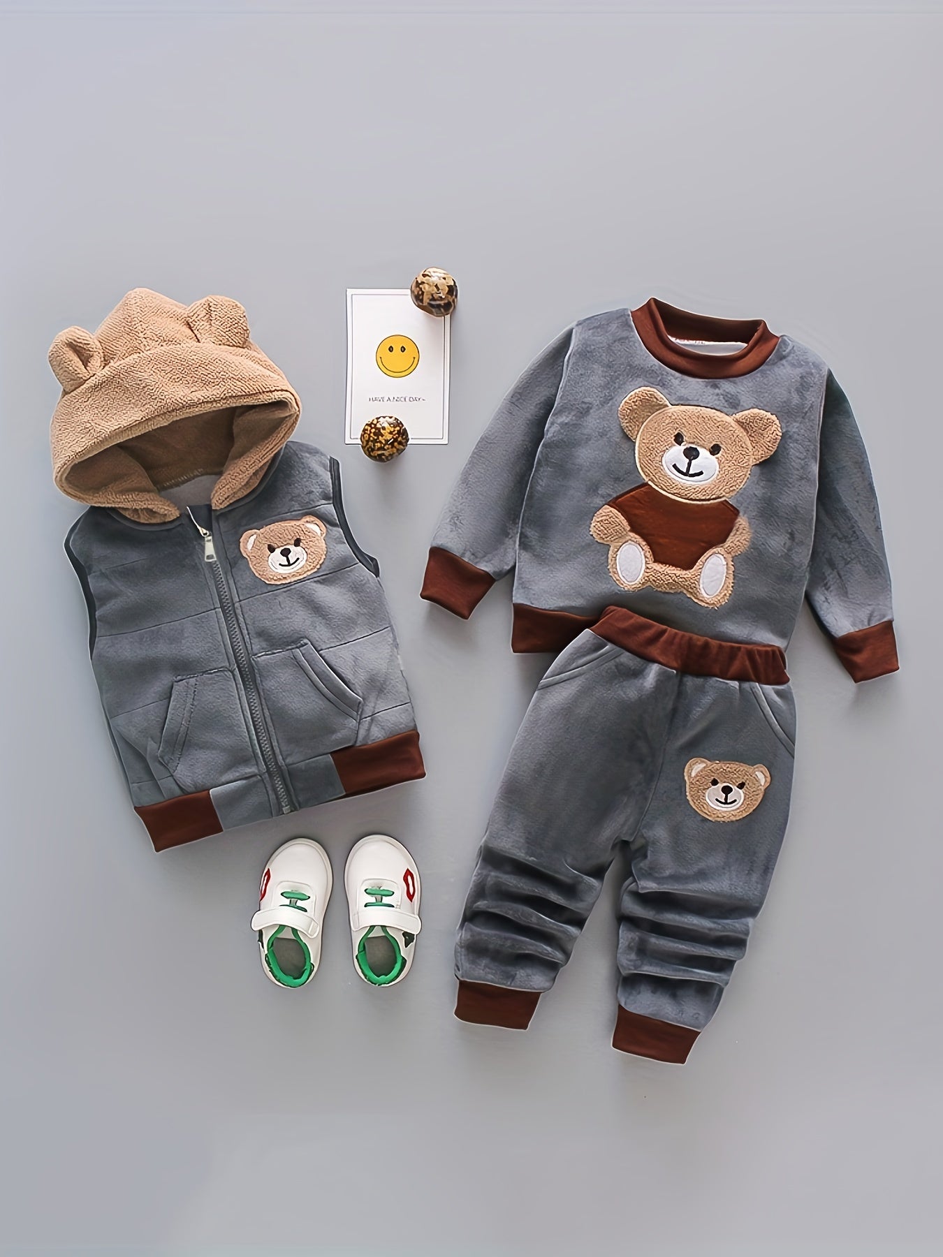 Boy's Thermal Velvet Outfit 3pcs, Bear Patchwork Sweatshirt & Hooded Vest & Jogger Pants Set, Toddler Kid's Clothes For Spring Fall Winter Daily & Outdoor Wear