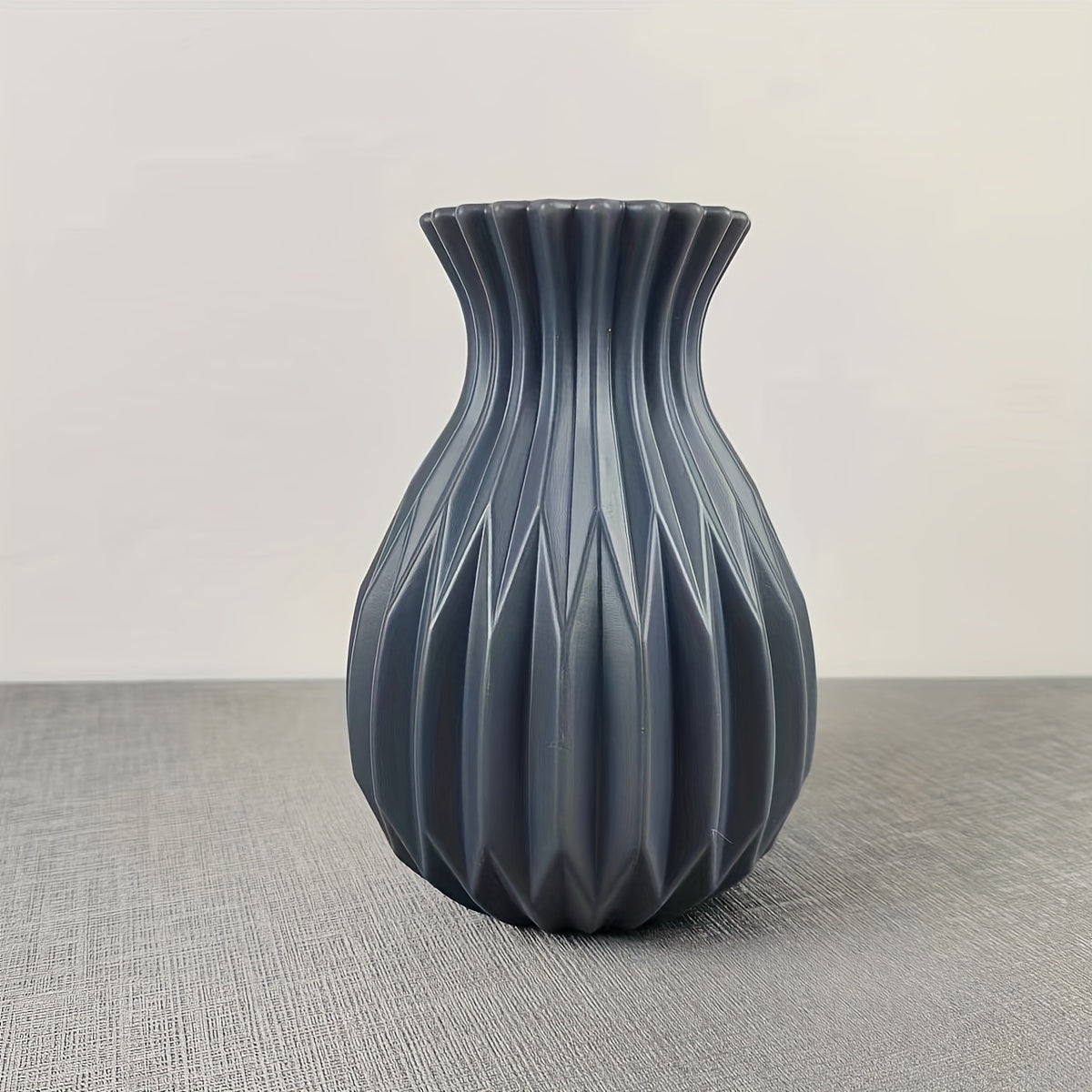 1pc Nordic Style Hydroponic Imitation Ceramic Plastic Vase, Flower Arrangement Creative Decoration Ornament Vase, Fall Halloween Room Decor, Winter Xmas Home Decor