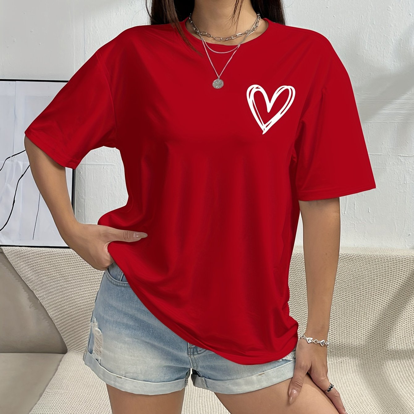 Heart Print T-shirt, Casual Short Sleeve Crew Neck Top For Spring & Summer, Women's Clothing