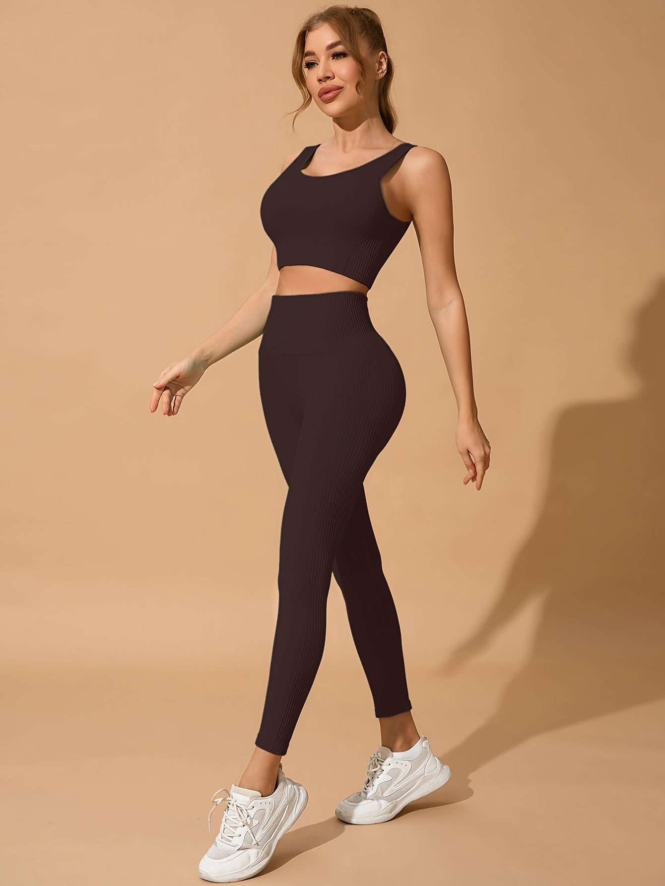 Seamless Yoga & Fitness Set - Quick-Dry, Moisture-Wicking Nylon Blend Sports Bra and Leggings for Women