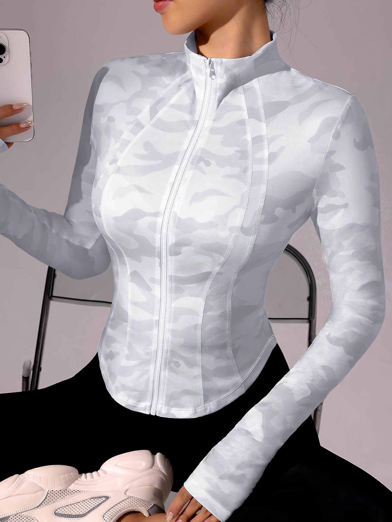 Zip-Up Stand Collar Sports Jacket, Half-Finger Long Sleeve Top with Camouflage Print, Suitable for Outdoor Fitness, Hiking, Golf, Tennis, Badminton, Bowling, Daily Walks and Shopping, Gym/Home Workout, Meditation, Versatile,